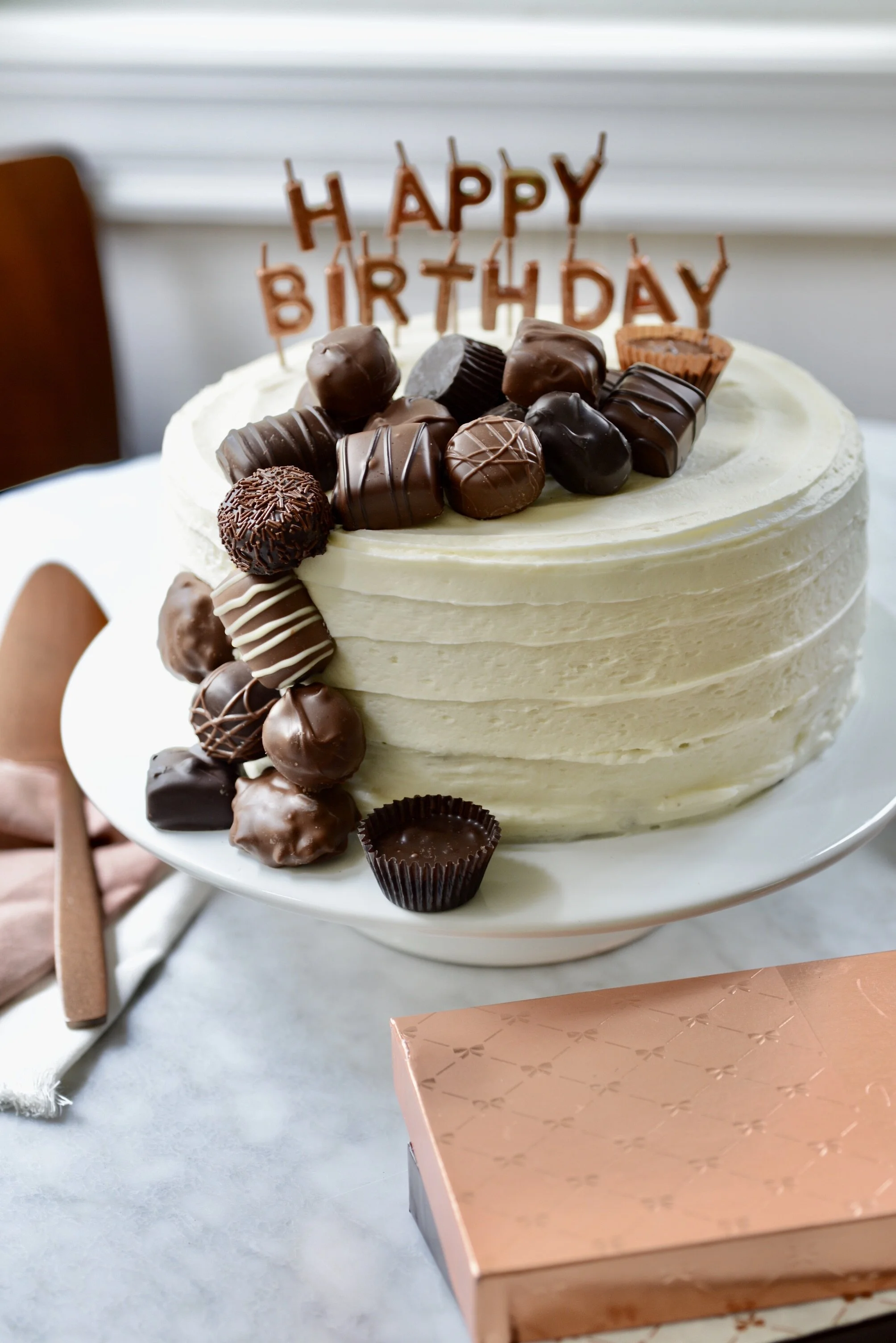 birthday chocolates cake