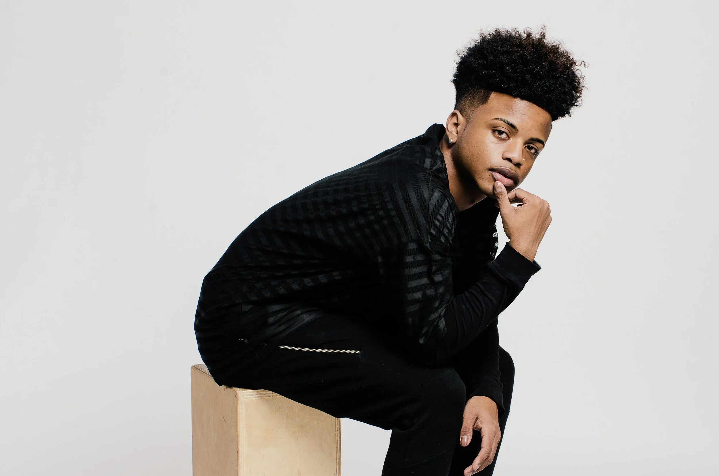 damien-h-promo-229-print.jpg