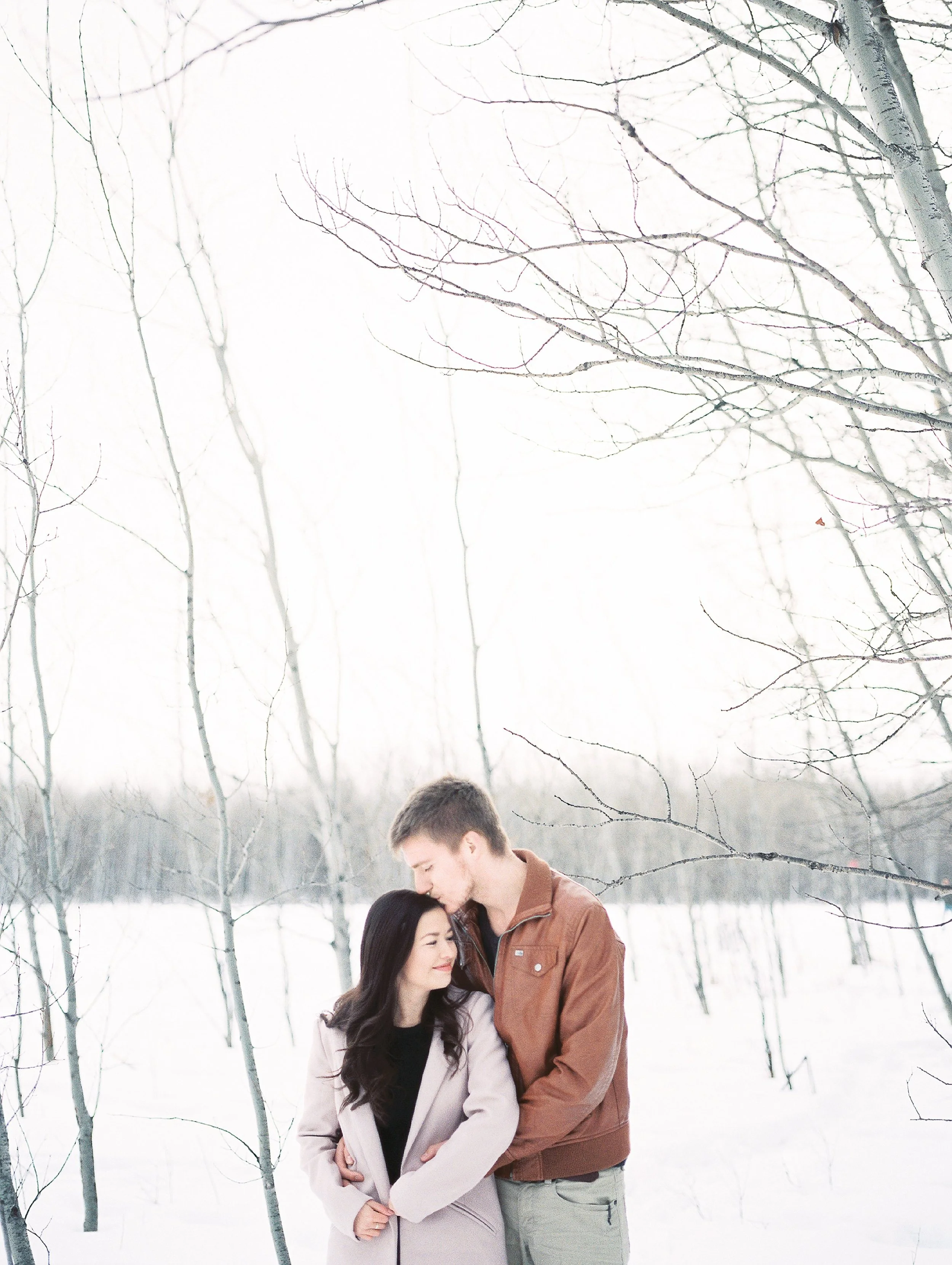 What to wear for an engagement session- Keila Marie Photography - Winnipeg Film Photographer