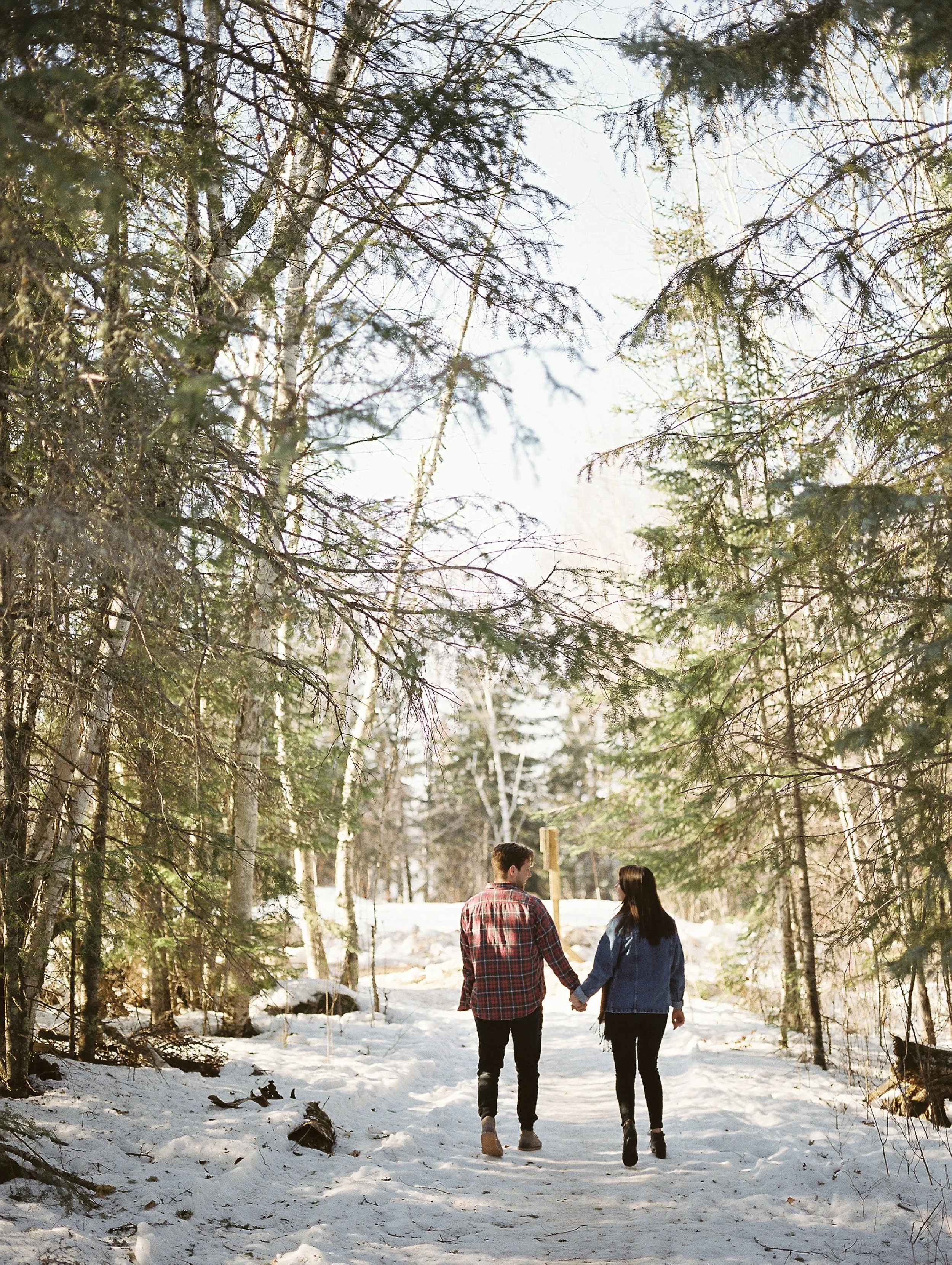 Cabin engagement session | Canadian film photographer Keila Marie Photography | Engagement Session in Falcon Lake