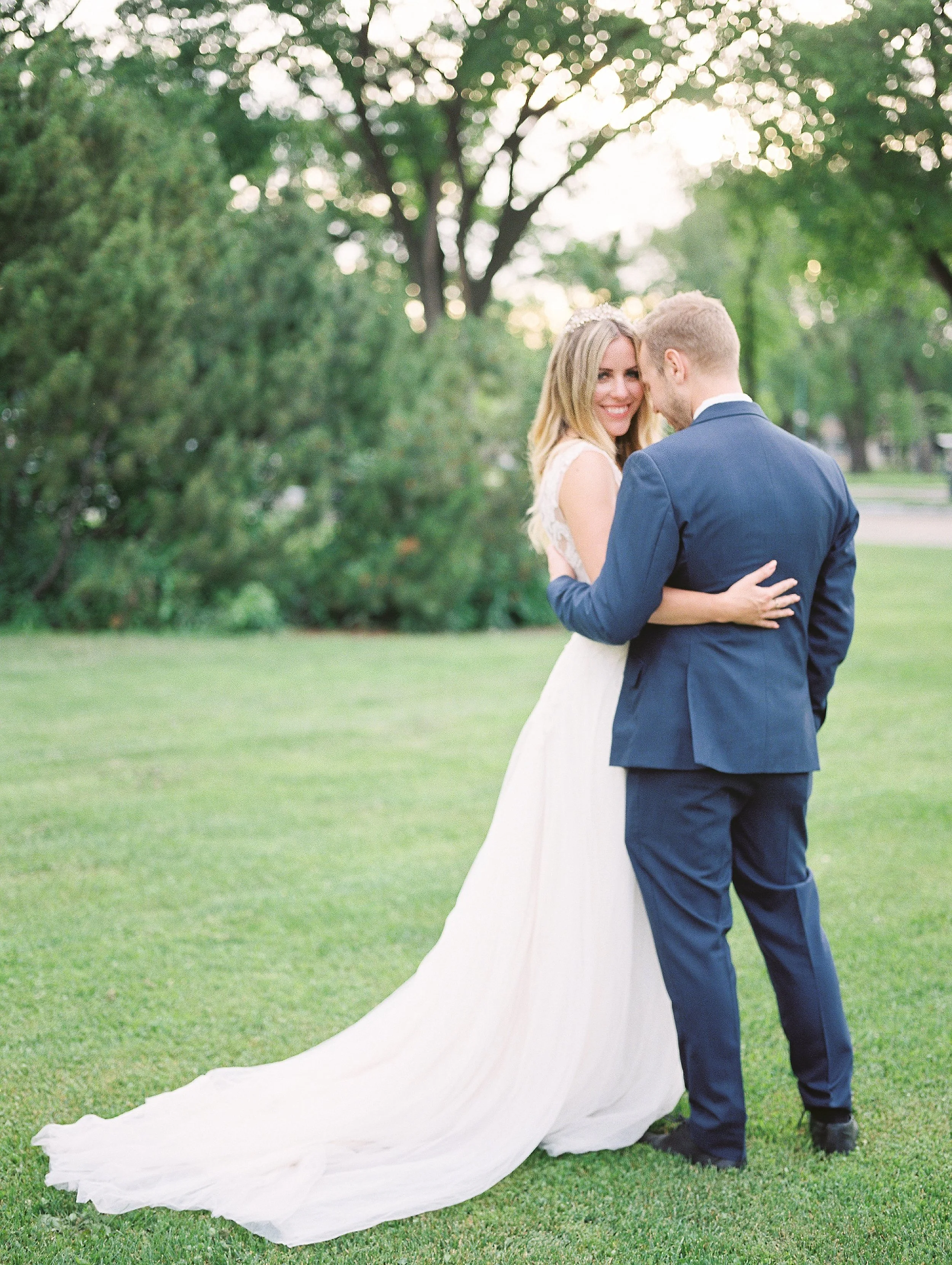Winnipeg Wedding Photographer | Floravere Wedding Dress | Photo by Winnipeg Film Photographer Keila Marie Photography