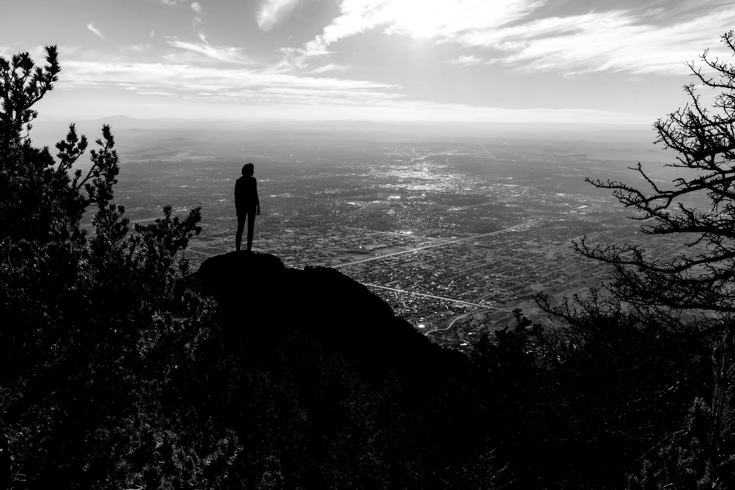 Albuquerque, The Andaluz Hotel and the difference between Chris and Liam Hemsworth 
