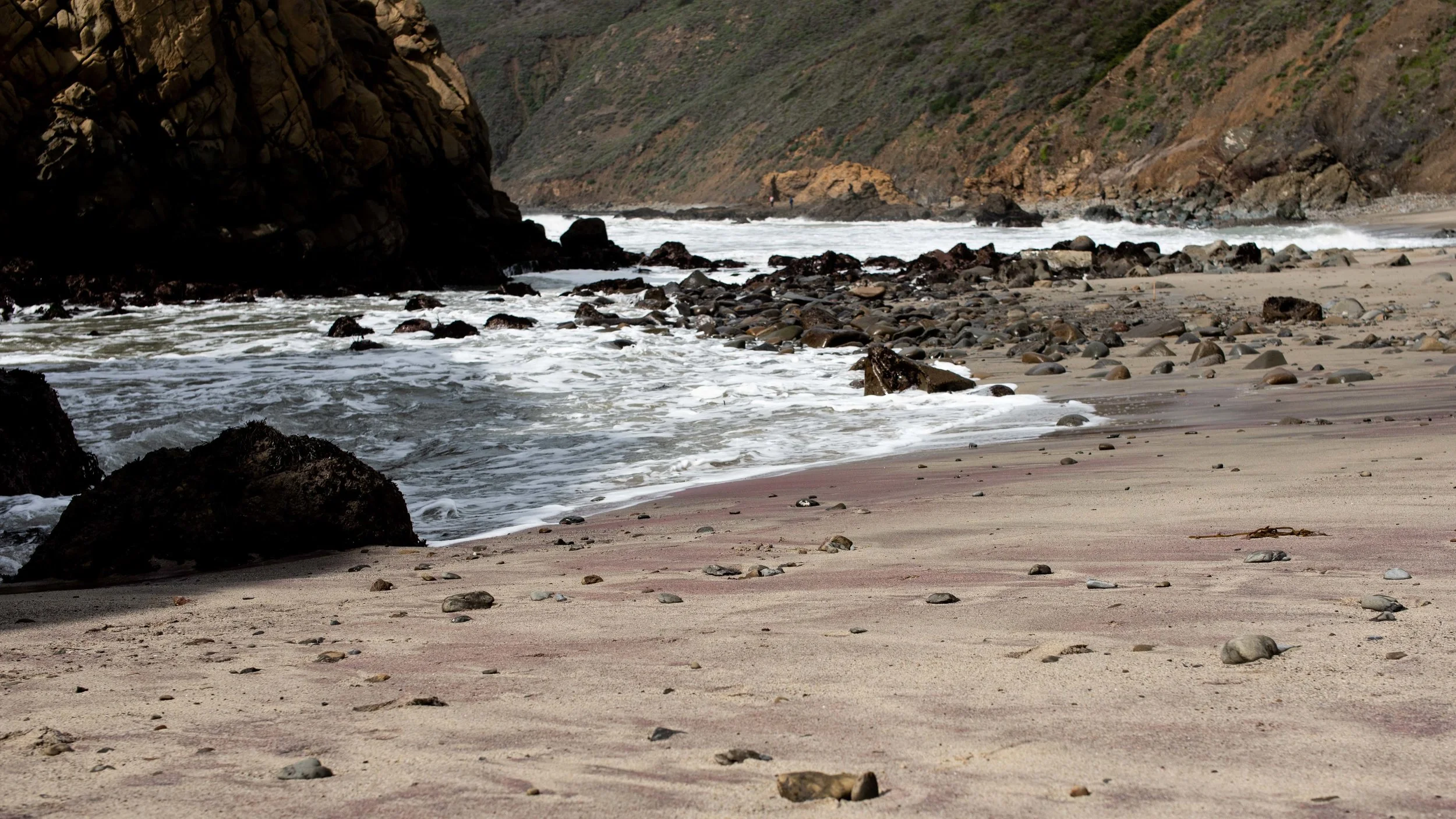Pfeiffer purple sand beach