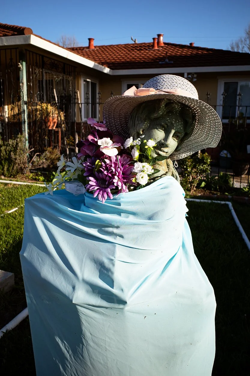 Floral_Statue.jpg