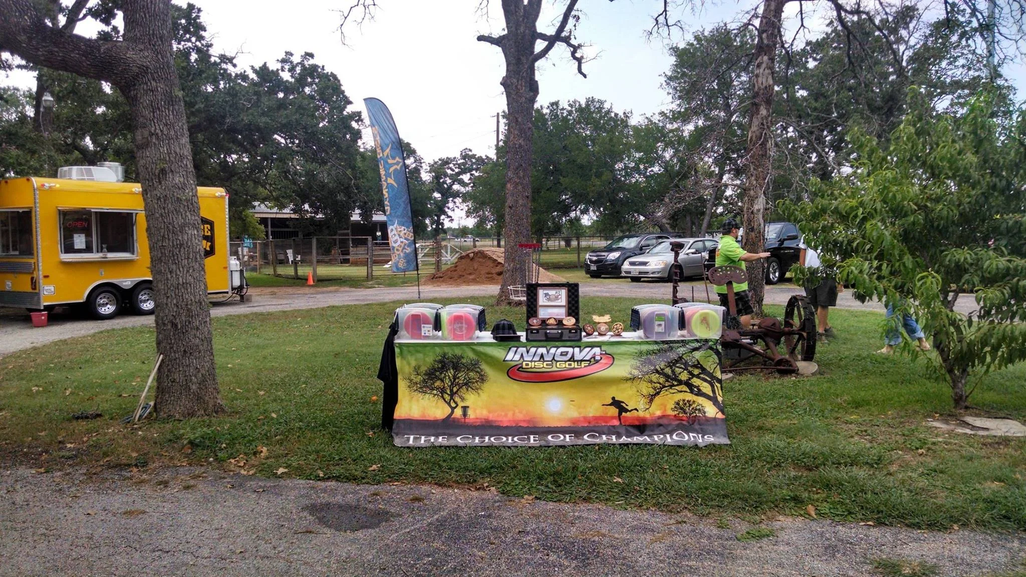 Supporting local disc golf 