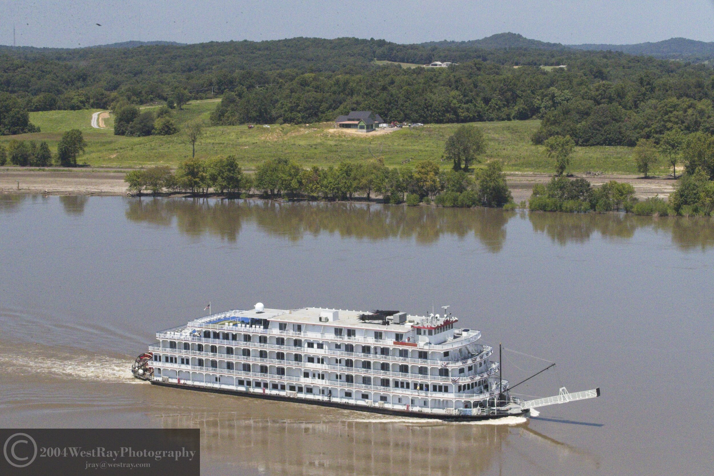 River Boat along the Mississippi River 5