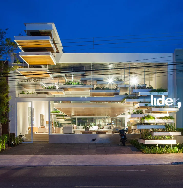 Loja Líder Interiores / FGMF