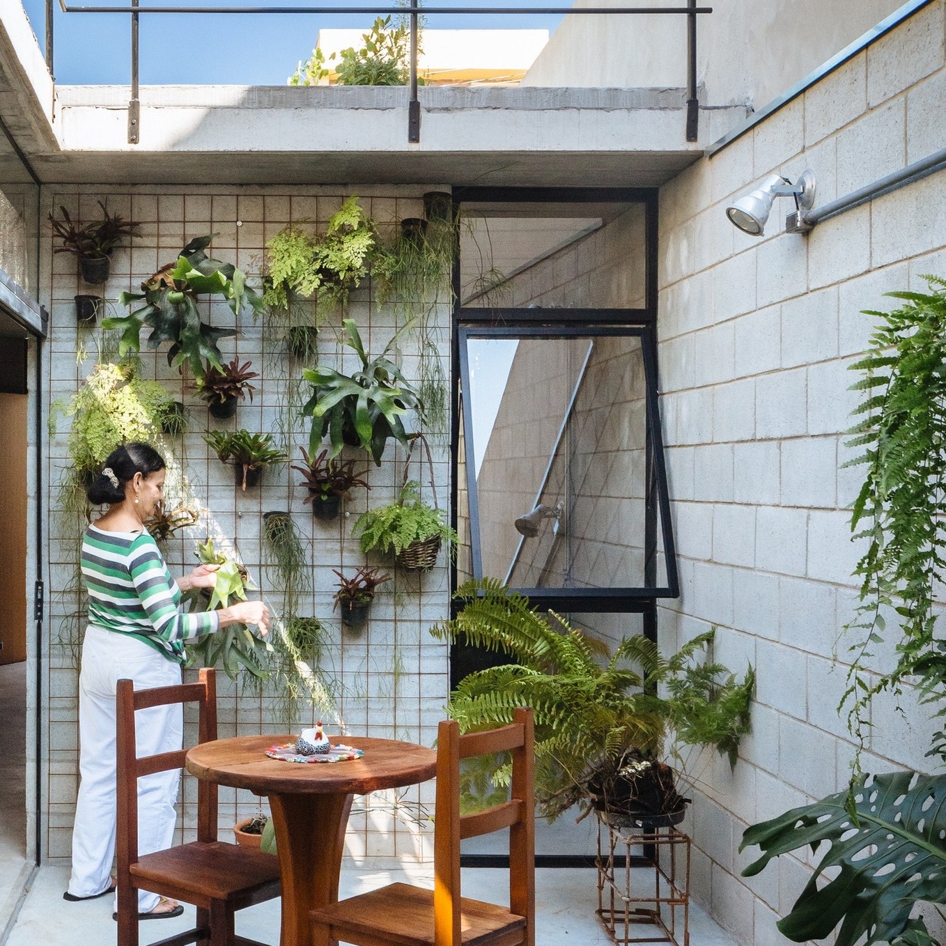 A incrível história da Dona Dalva e sua casa! Você conhece?