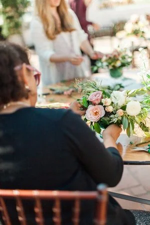floral+arranging+workshop.jpg