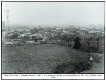1111 - Panorama from 23 Lawley Crescent