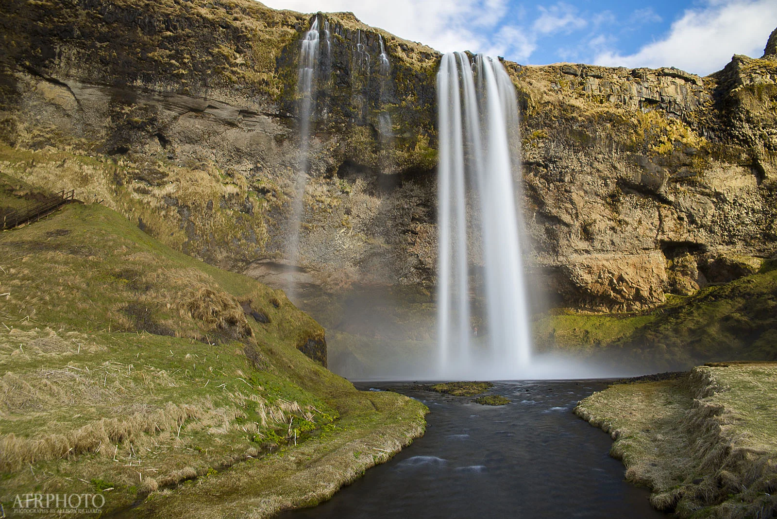 One of many shots of Seljalandfoss