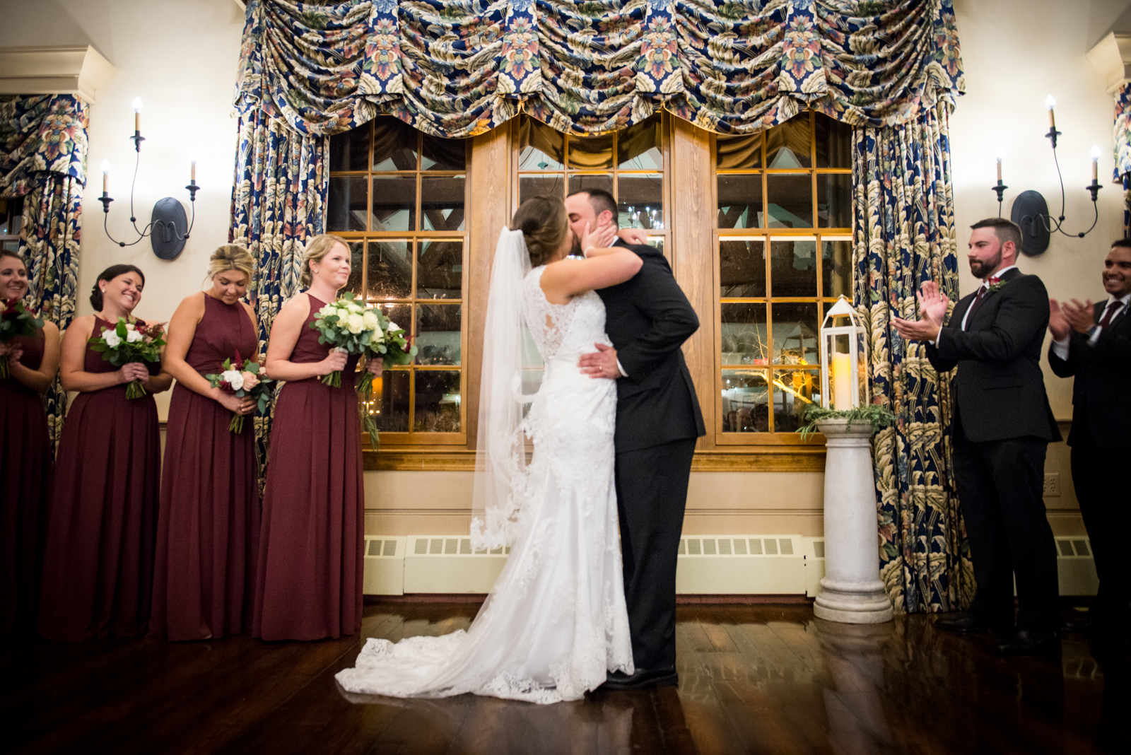 And of course, the kiss.