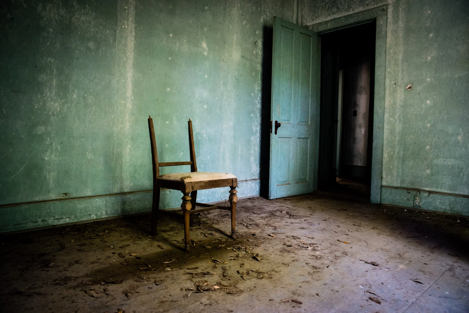 Chair.jpg