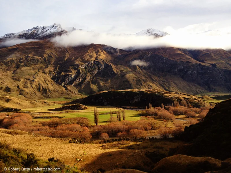 South Island Panoramas II: Wanaka and Diamond Lake (with the iPhone 4S & 645 Pro)