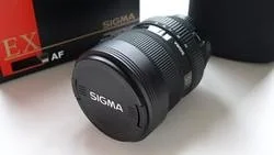 Just in case anyone’s looking around on the market, I’ve just listed a few things on TradeMe - a superwide 12-24mm Sigma lens for Canon cameras, as well as two teleconverters and a flash control unit…