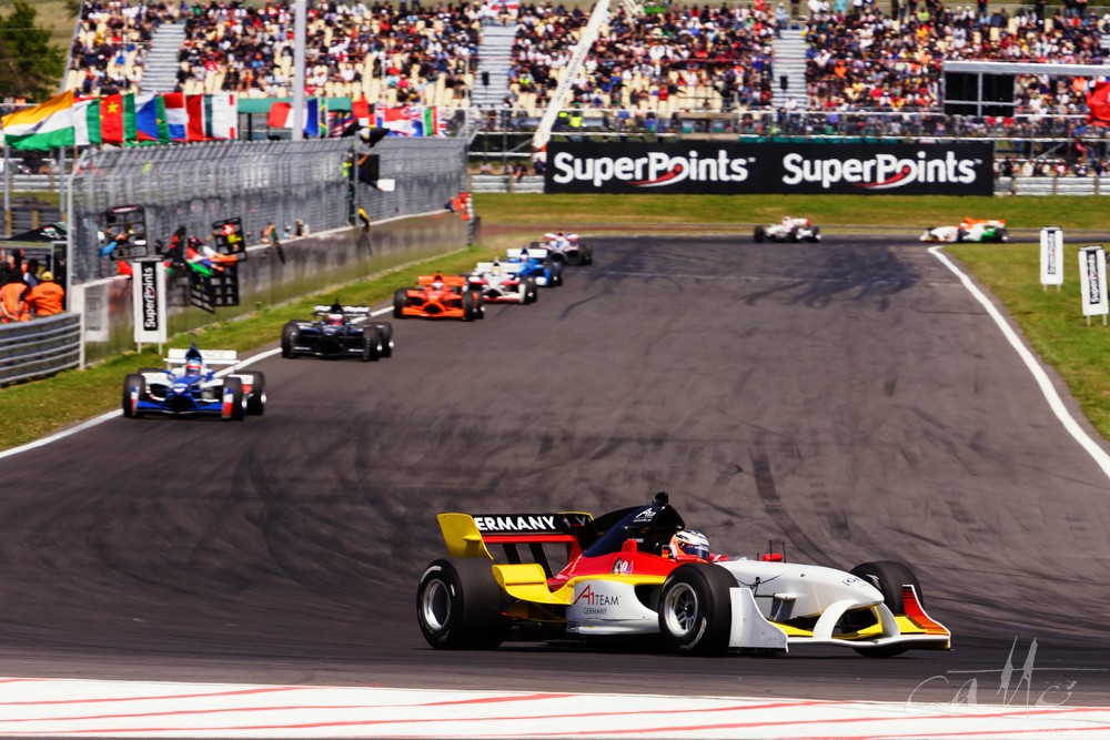 Nico Hulkenberg leads the field at the A1 Grand Prix in Taupo.