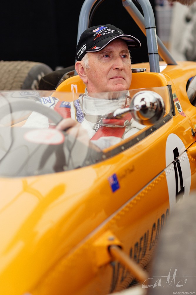  John Watson in a 1967 McLaren M4A 