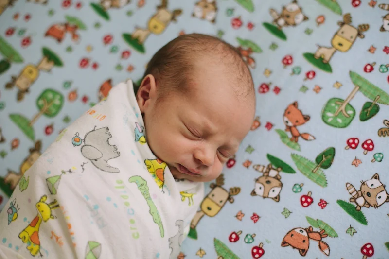 newborn daniel web-19 copy.jpg