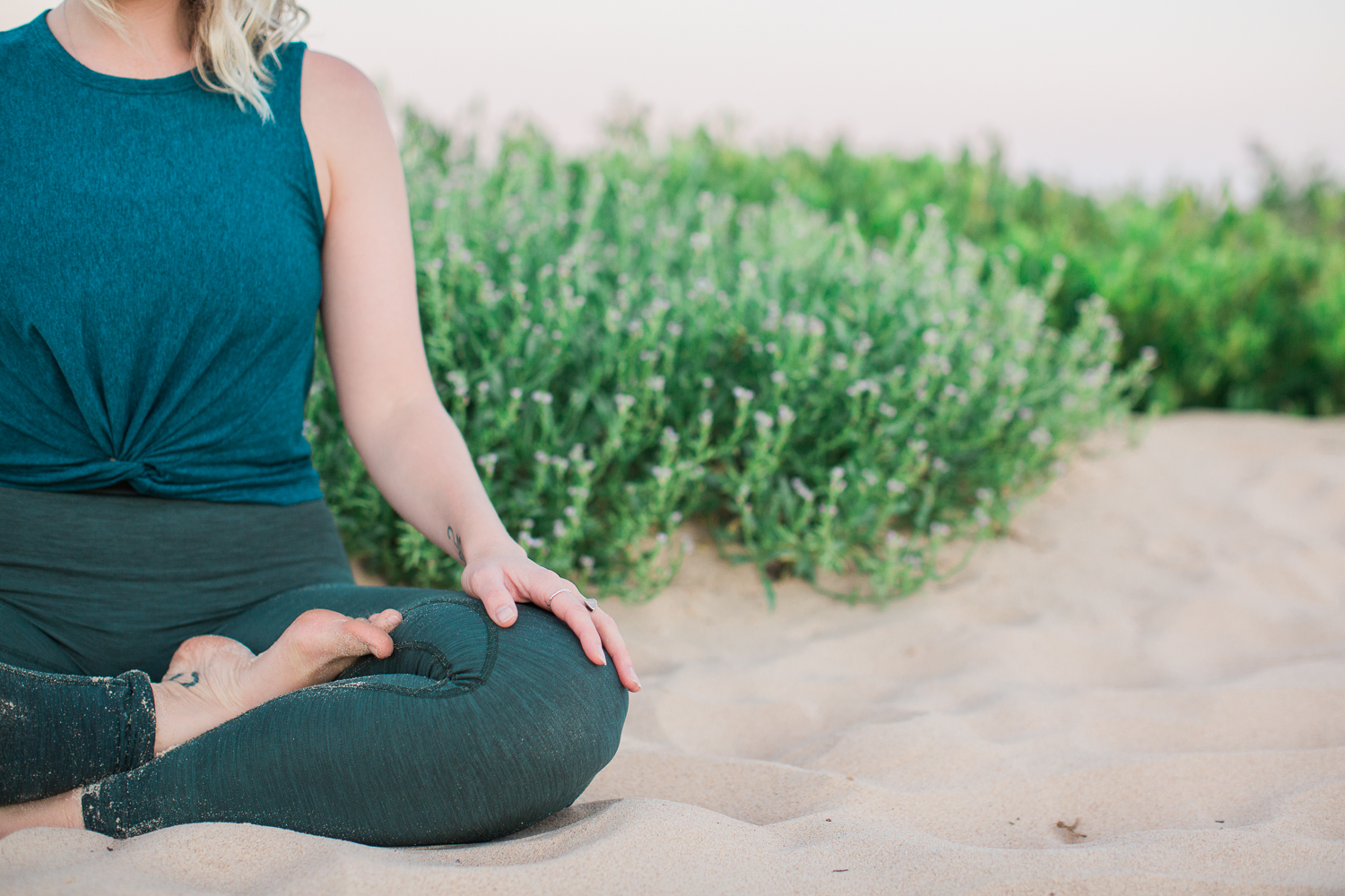 Sydney Yoga Photographer: Ally — Gabriela Fearn