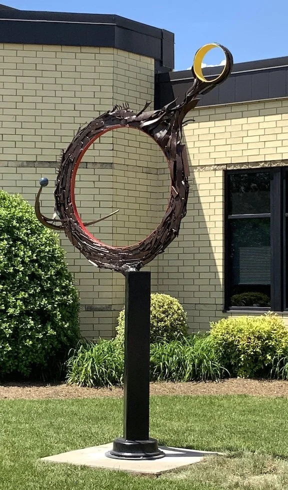   Double Star  painted steel, 10’ (3 m) high   