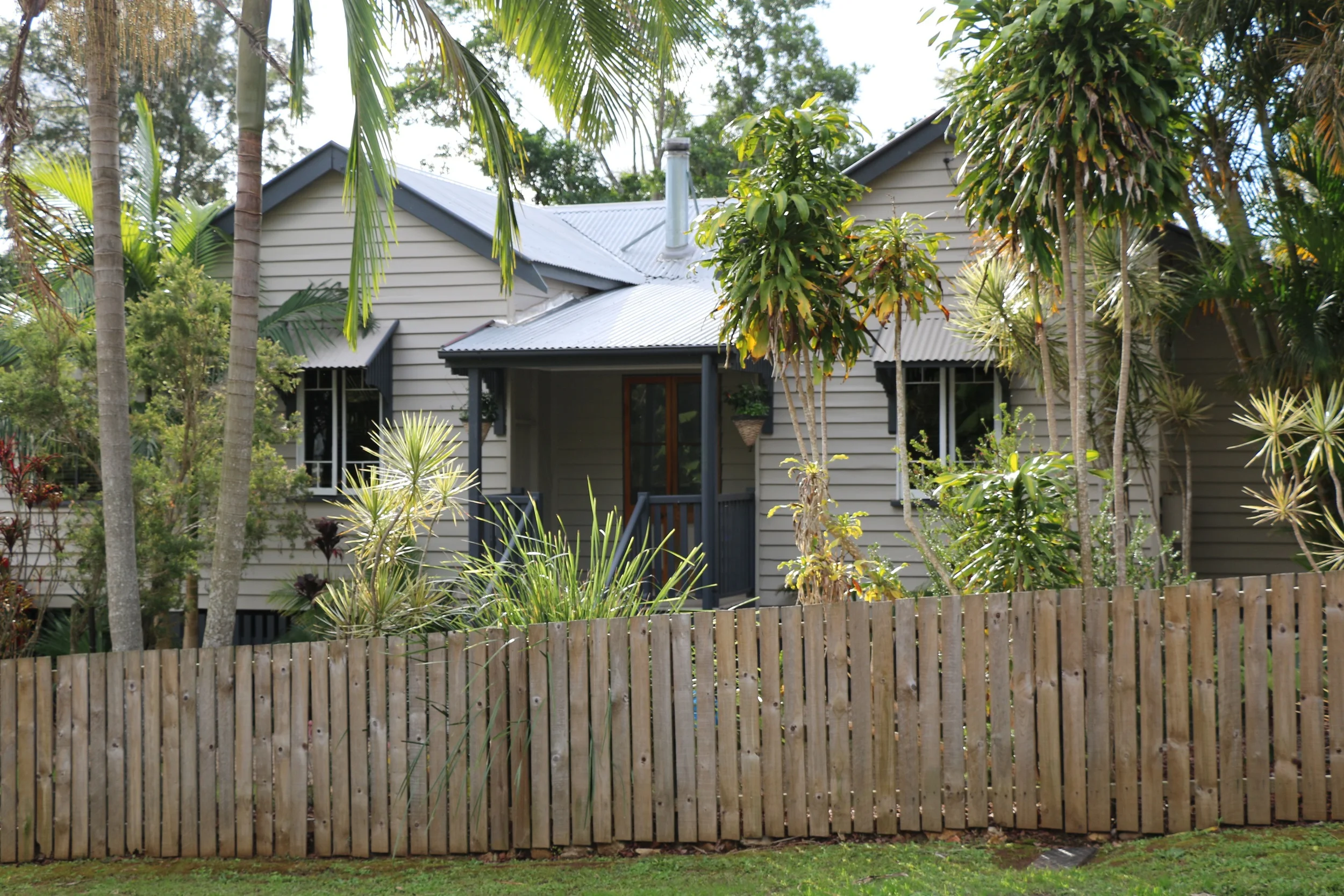 Cooran Queenslander.jpg
