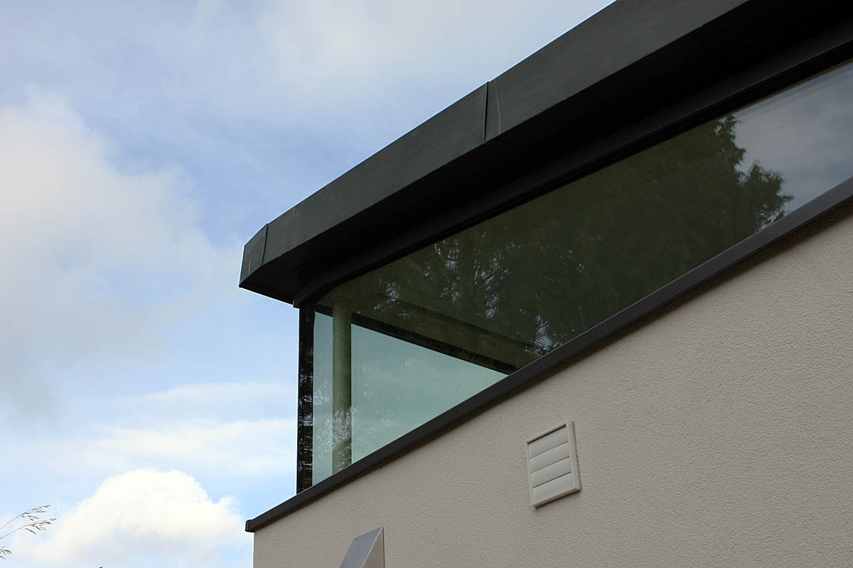 Roof detail