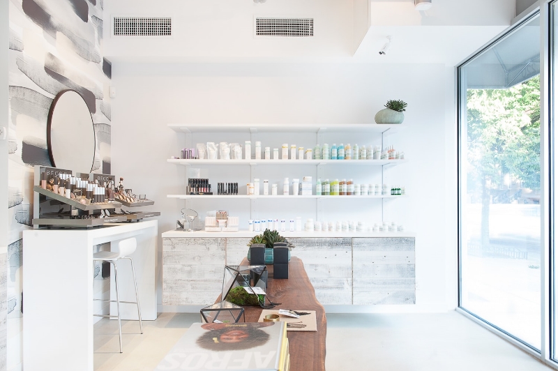 The beautiful interiors of Vivrant Beauty.