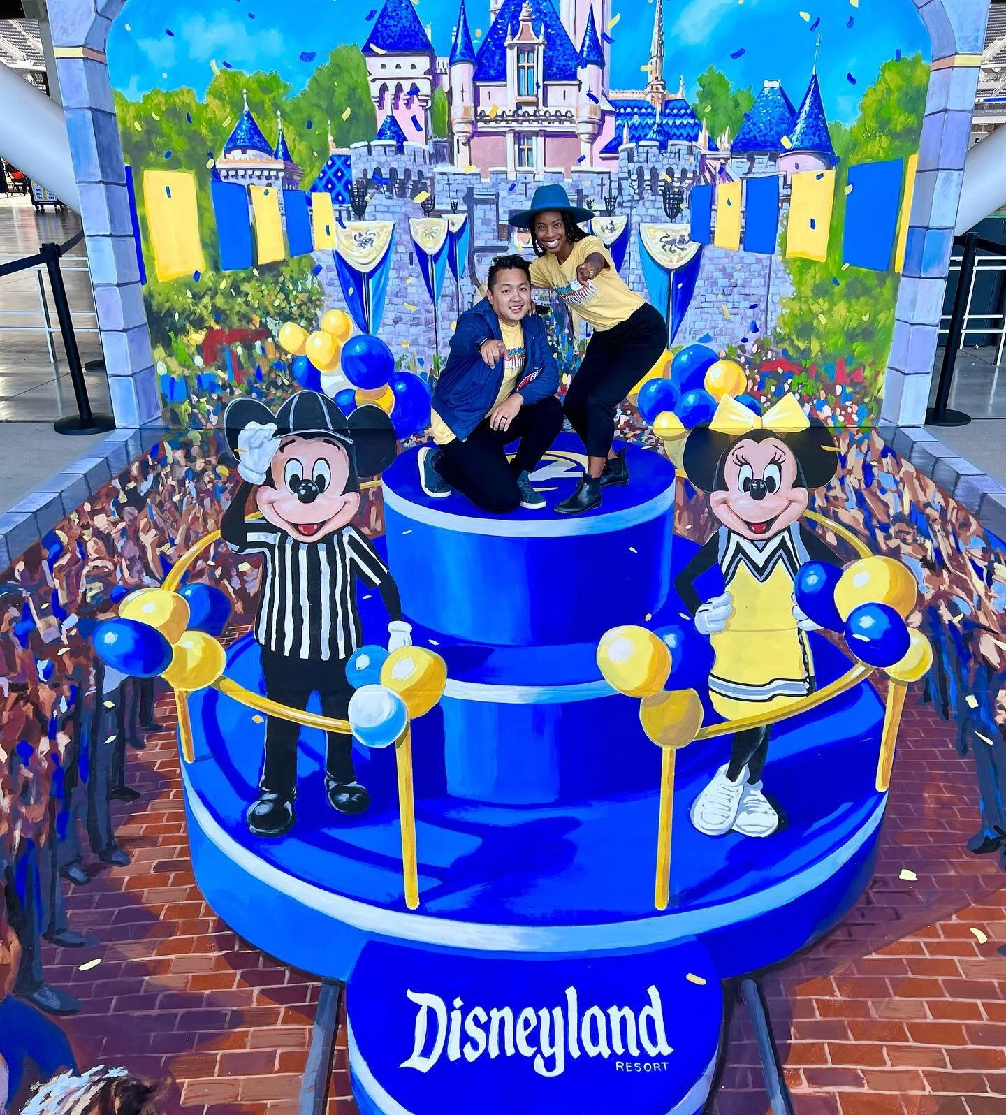 This was an amazing project!  I was able to work with @disneyland and the @rams and create a 3D painting at SoFi Stadium last week.  Thanks to everyone at Disney that I met on this trip.  It was a very fun team!  #disneyland