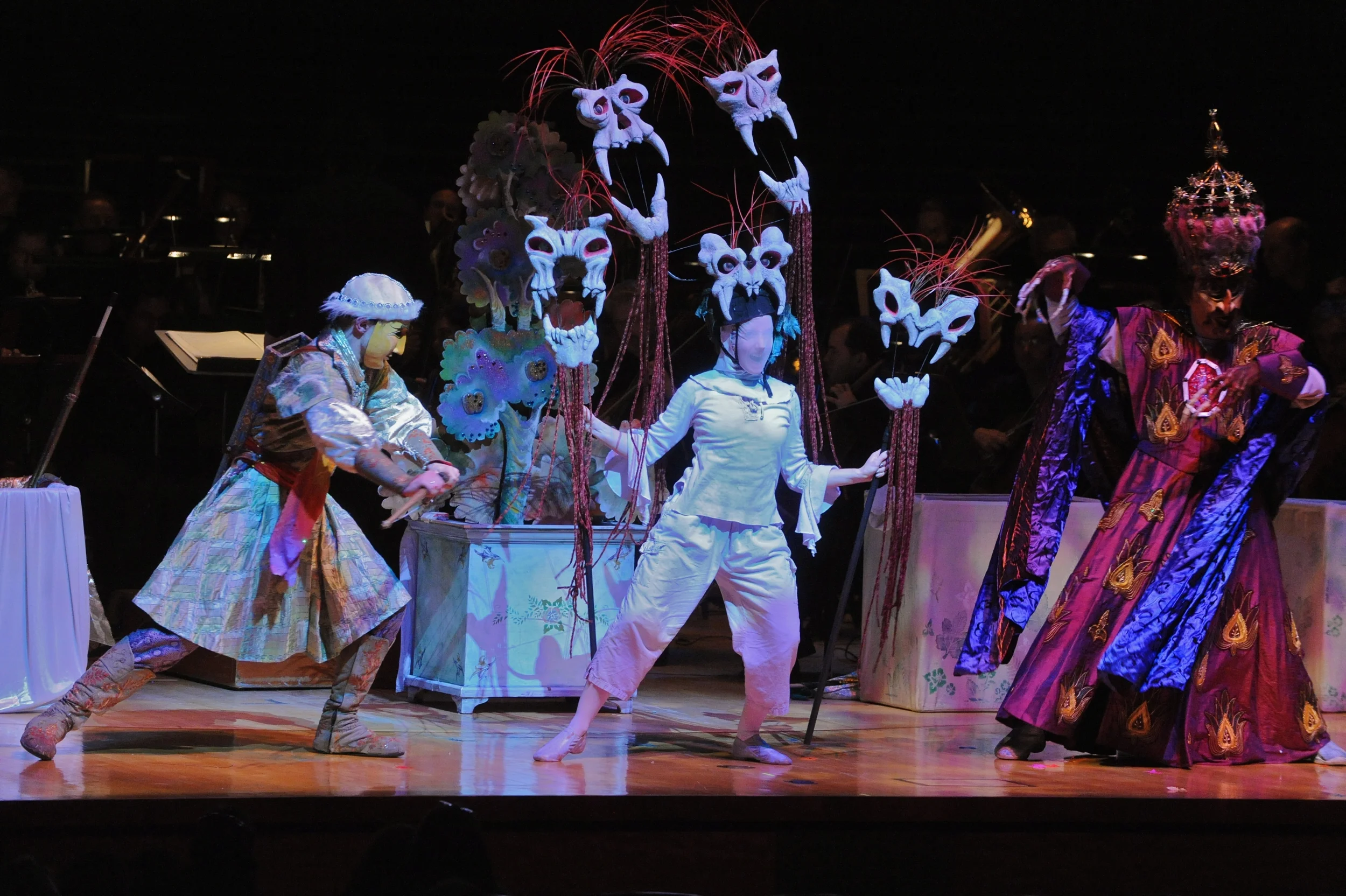 The Prince battles the demons 