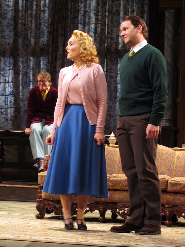 Molly, Giles, and Christopher Wren