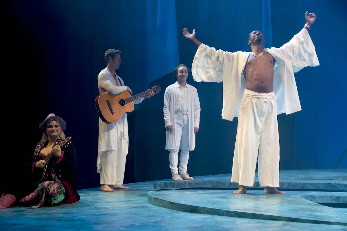  Orsino and Court , photo credit Sarah Comer 