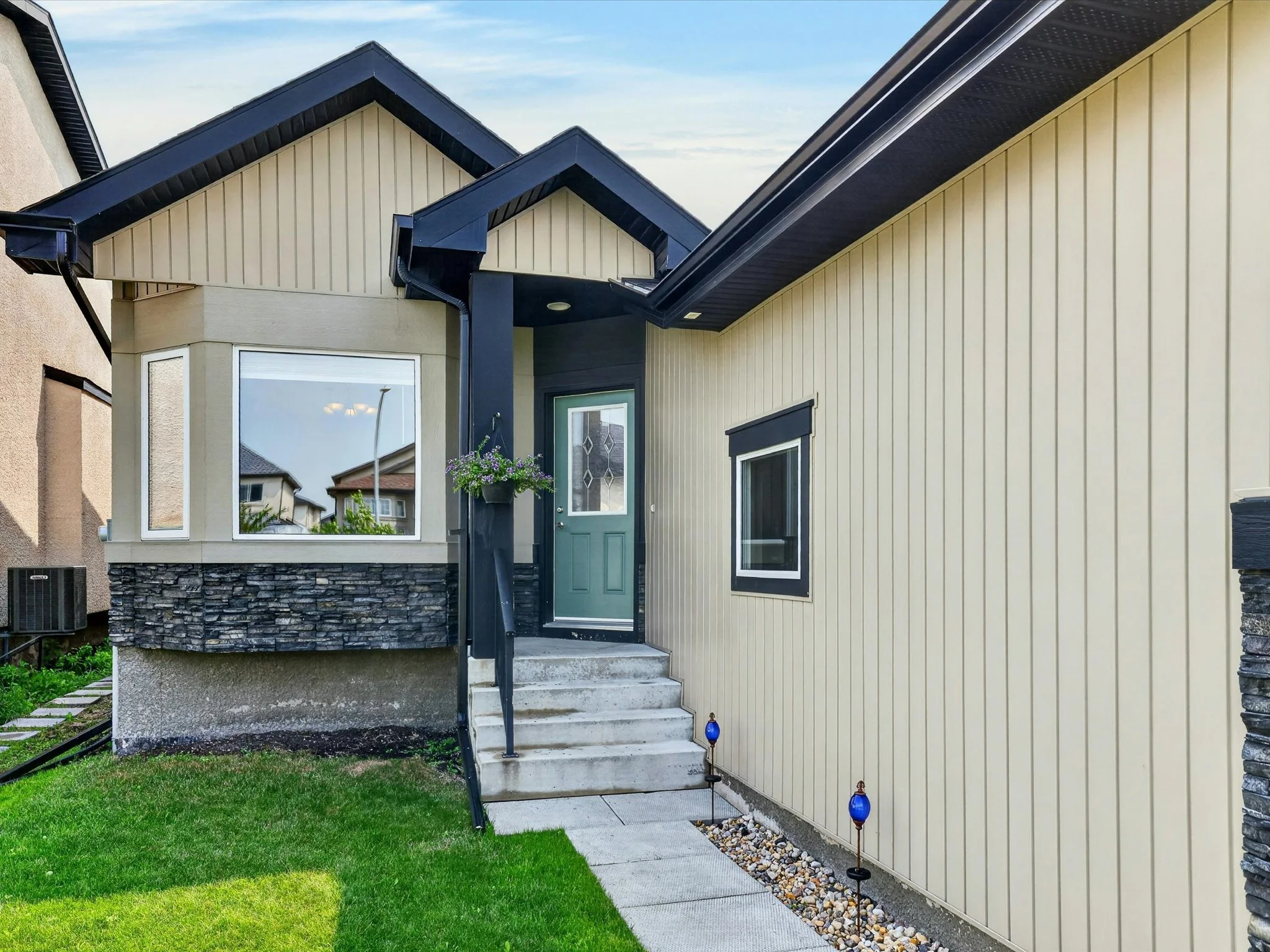 43-87 Bill Larkin Ln - 43.jpg