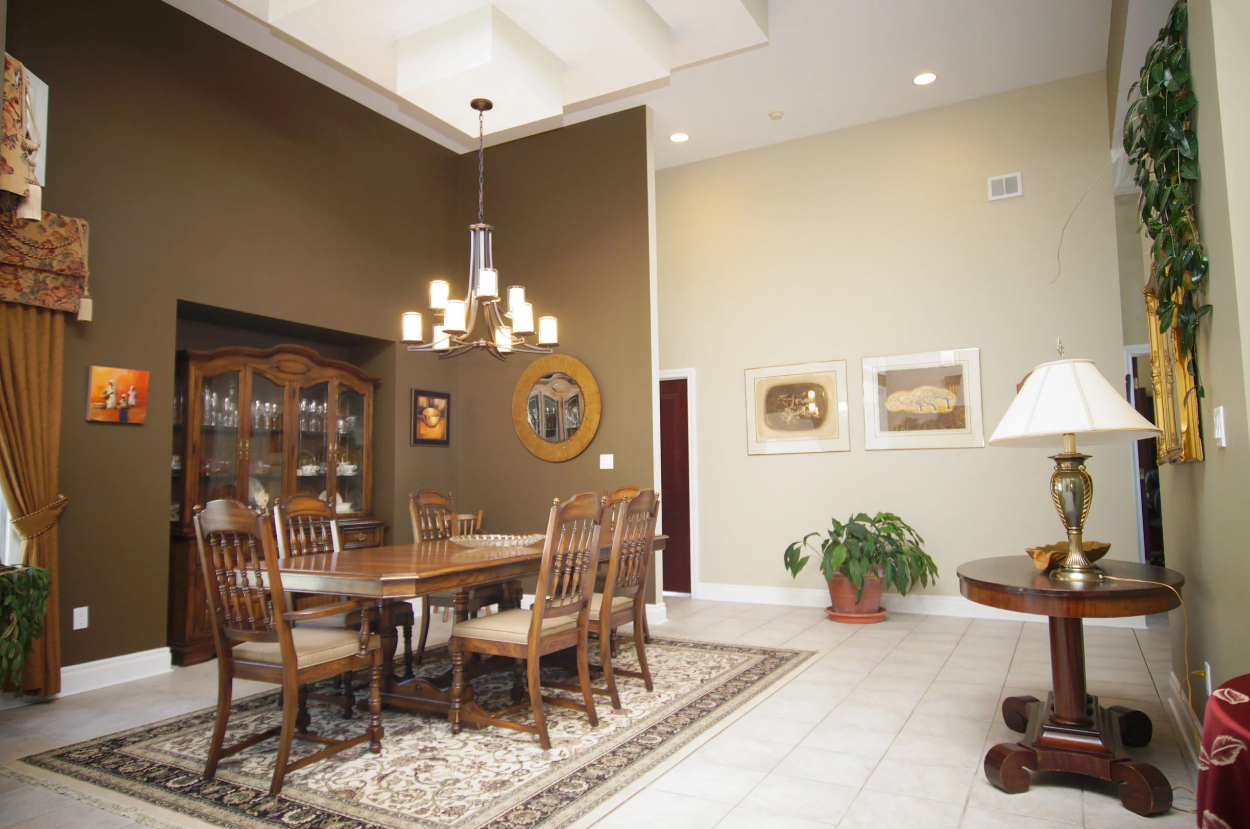 Dining Room 2.jpg