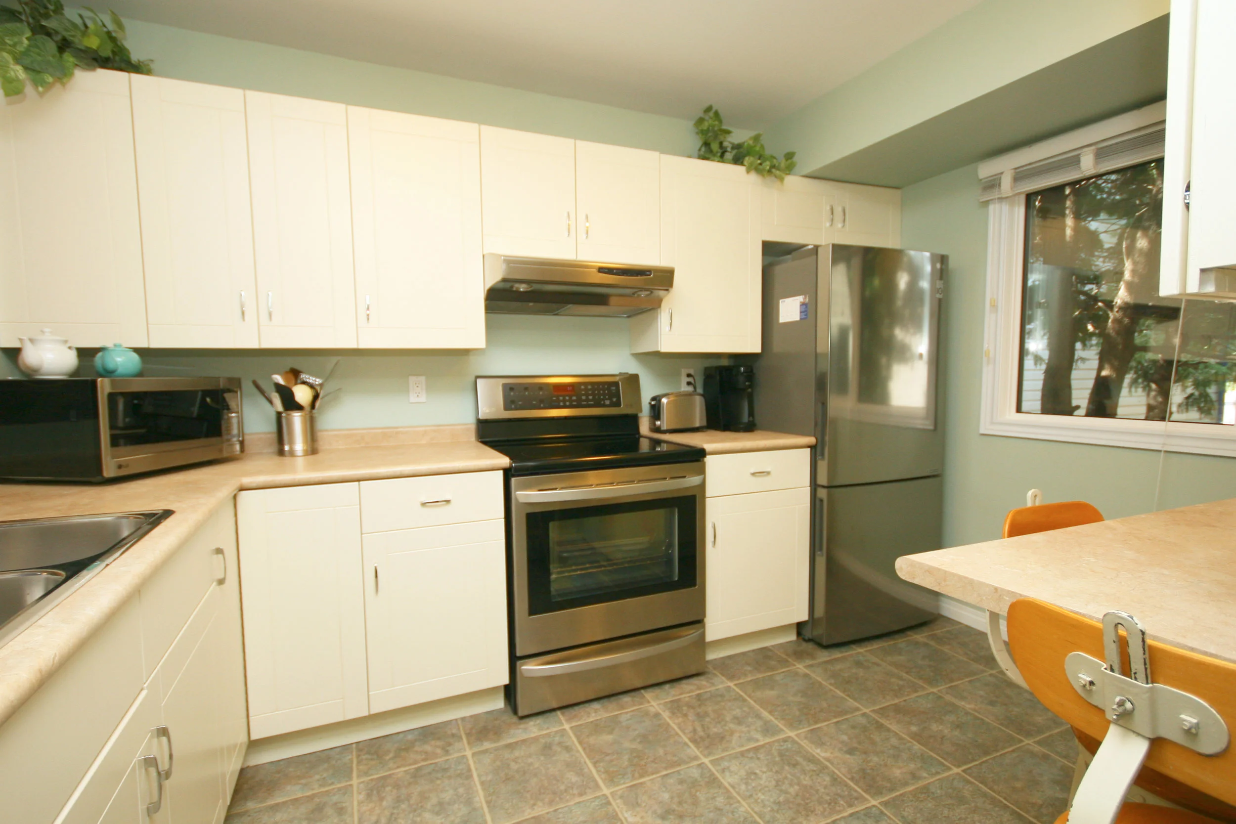 Kitch03.jpg