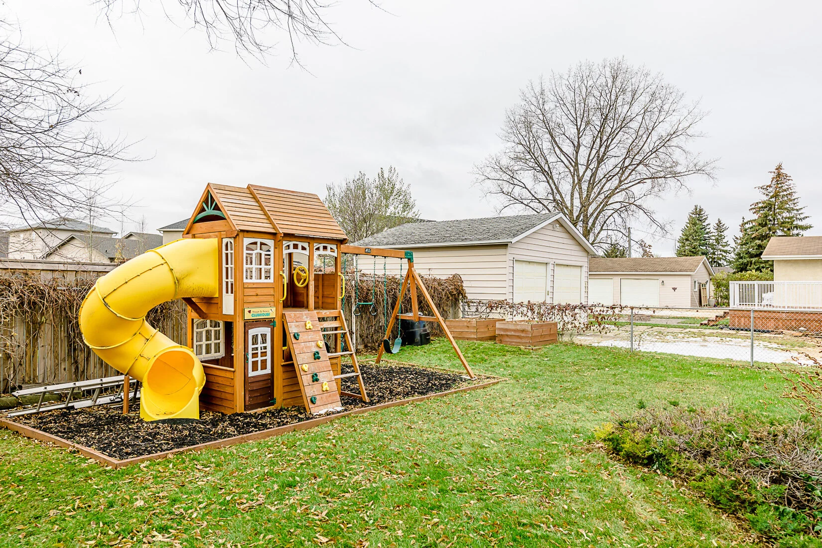 662 Knowles Ave (30).JPG