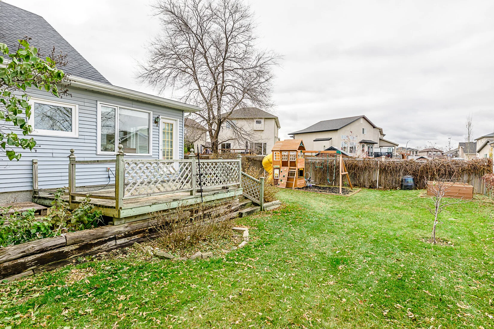 662 Knowles Ave (32).JPG