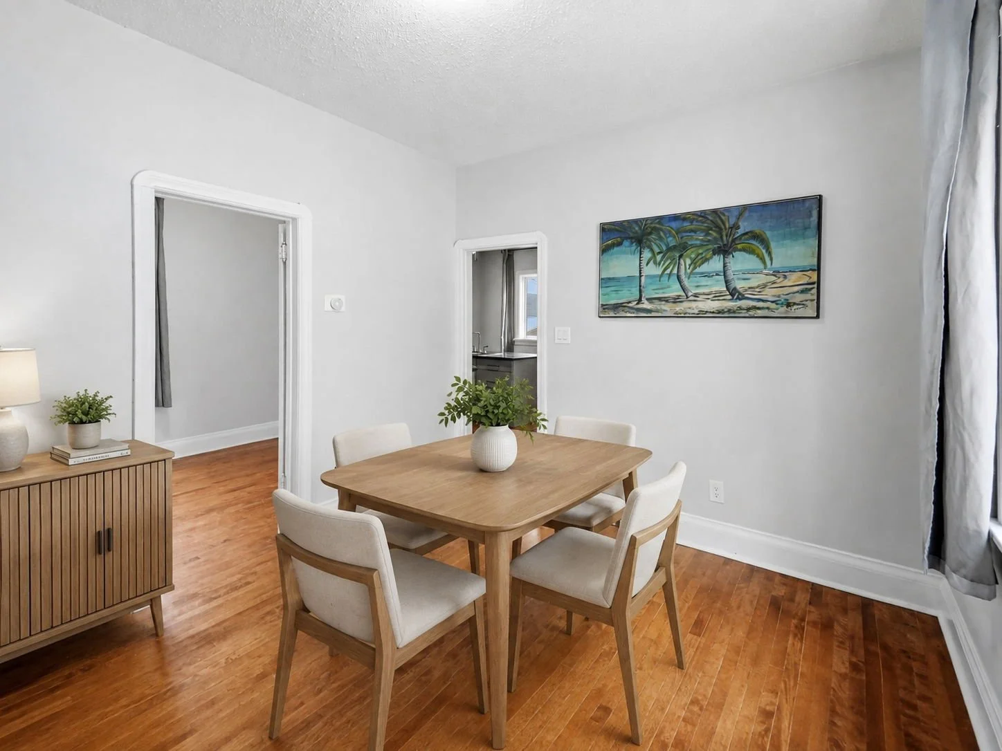 35-web-or-mls-Virtually Staged_2.jpg