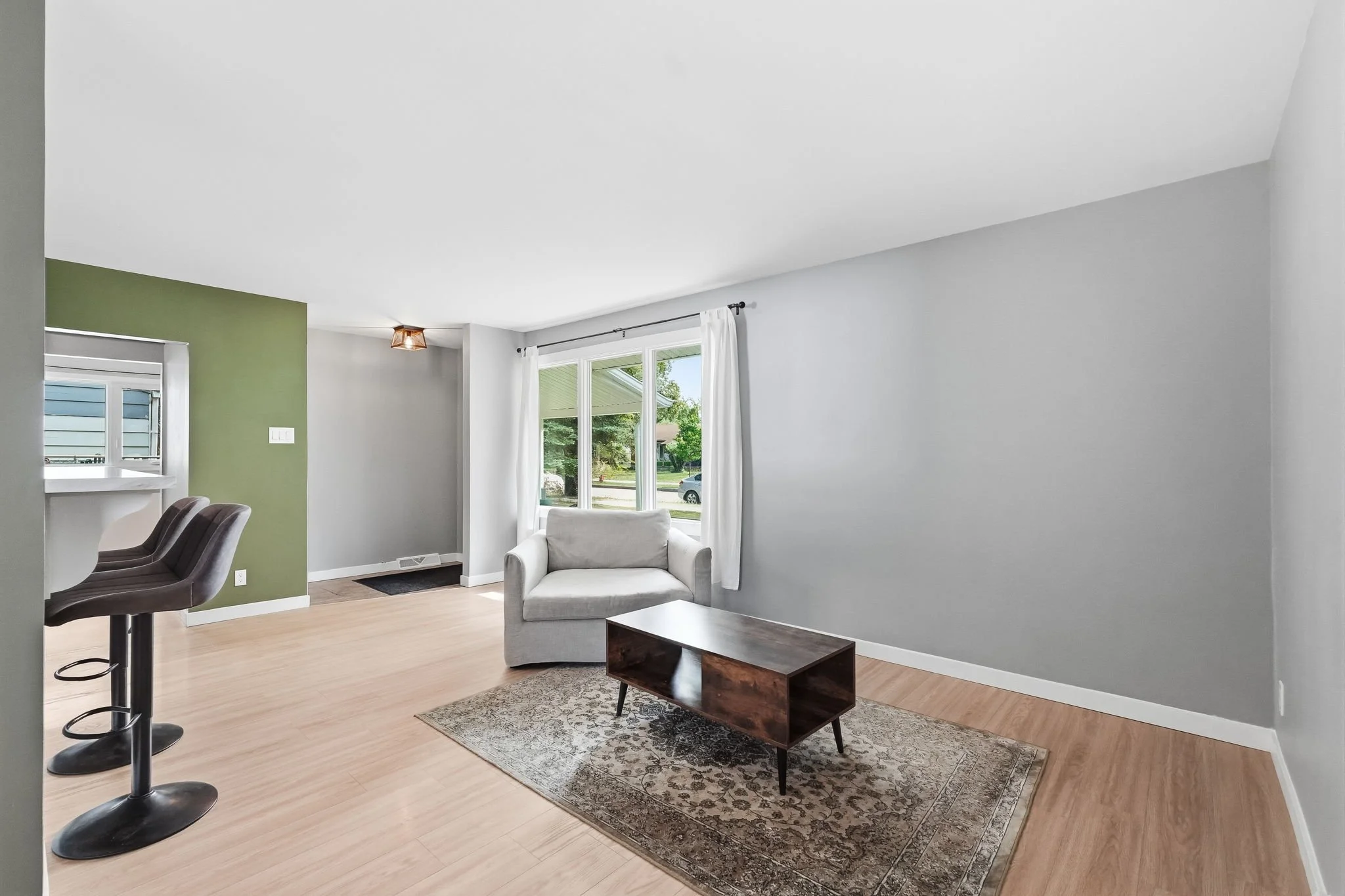7-web-or-mls-A7406552.jpg