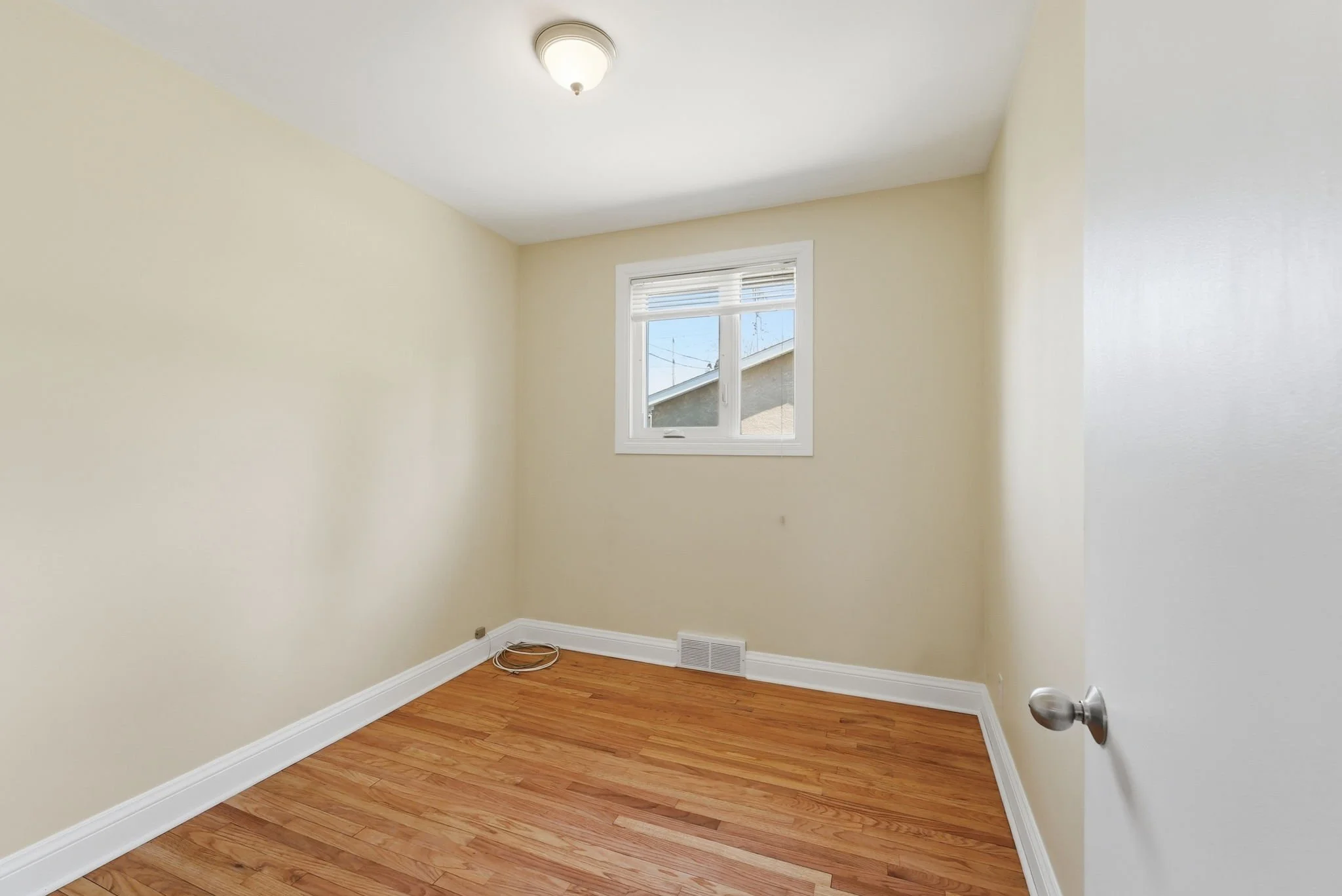 12-web-or-mls-DSC05184.jpg