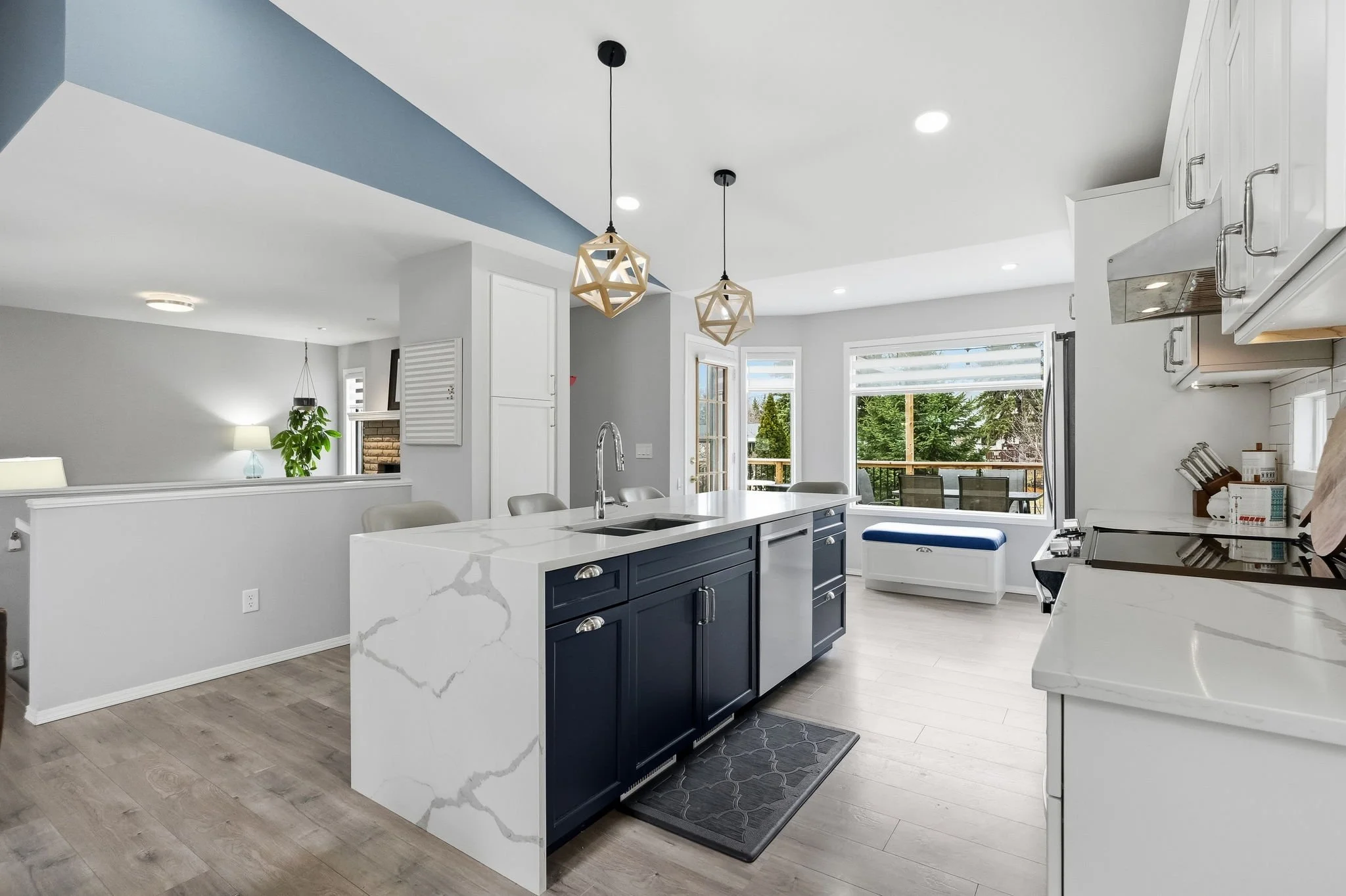10-web-or-mls-A7406069.jpg