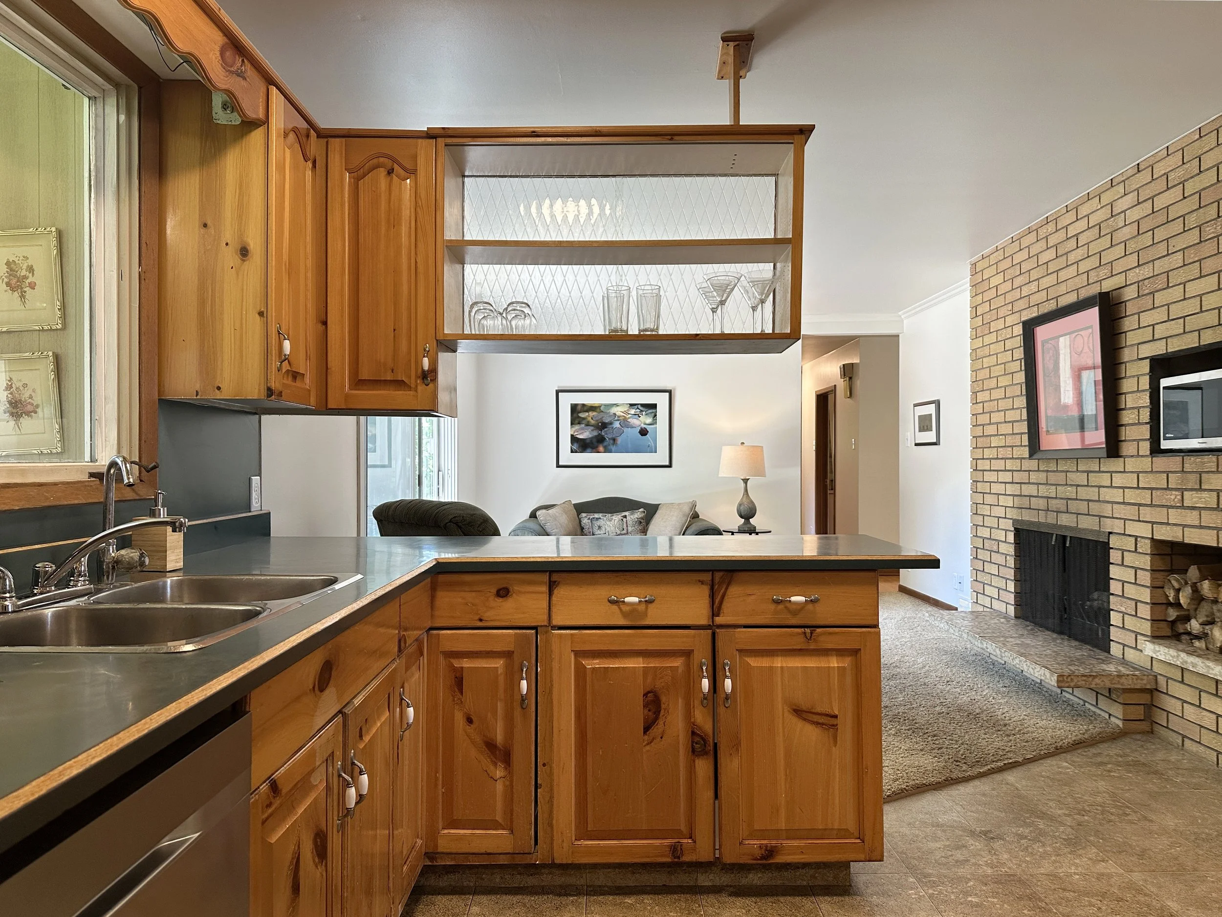 kitchen05.jpg