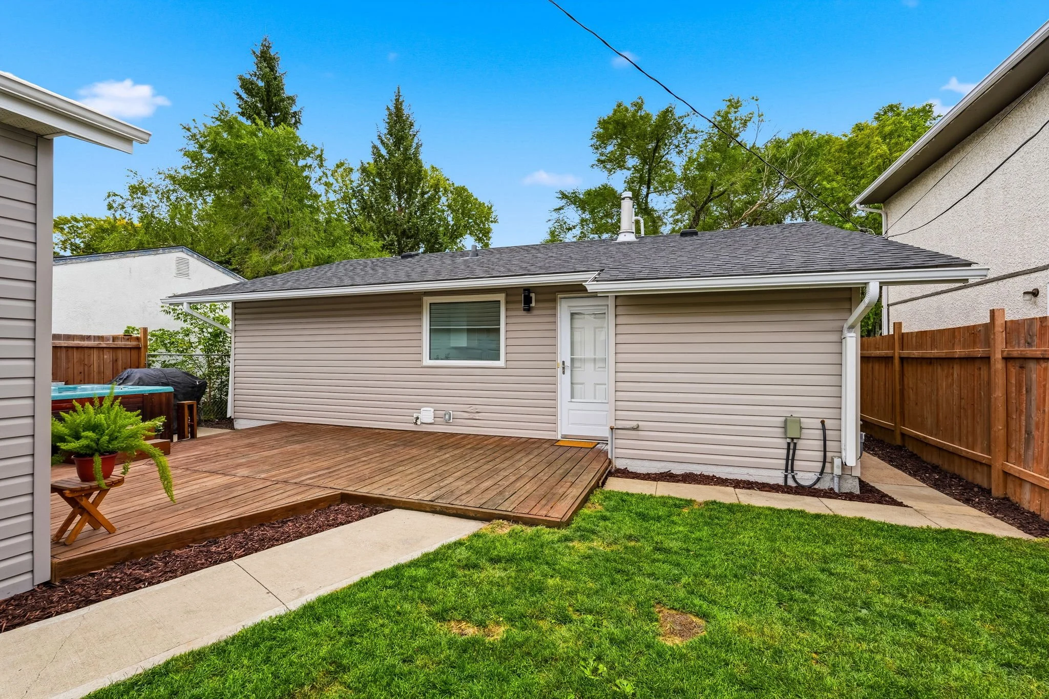 28-web-or-mls-A7406622.jpg