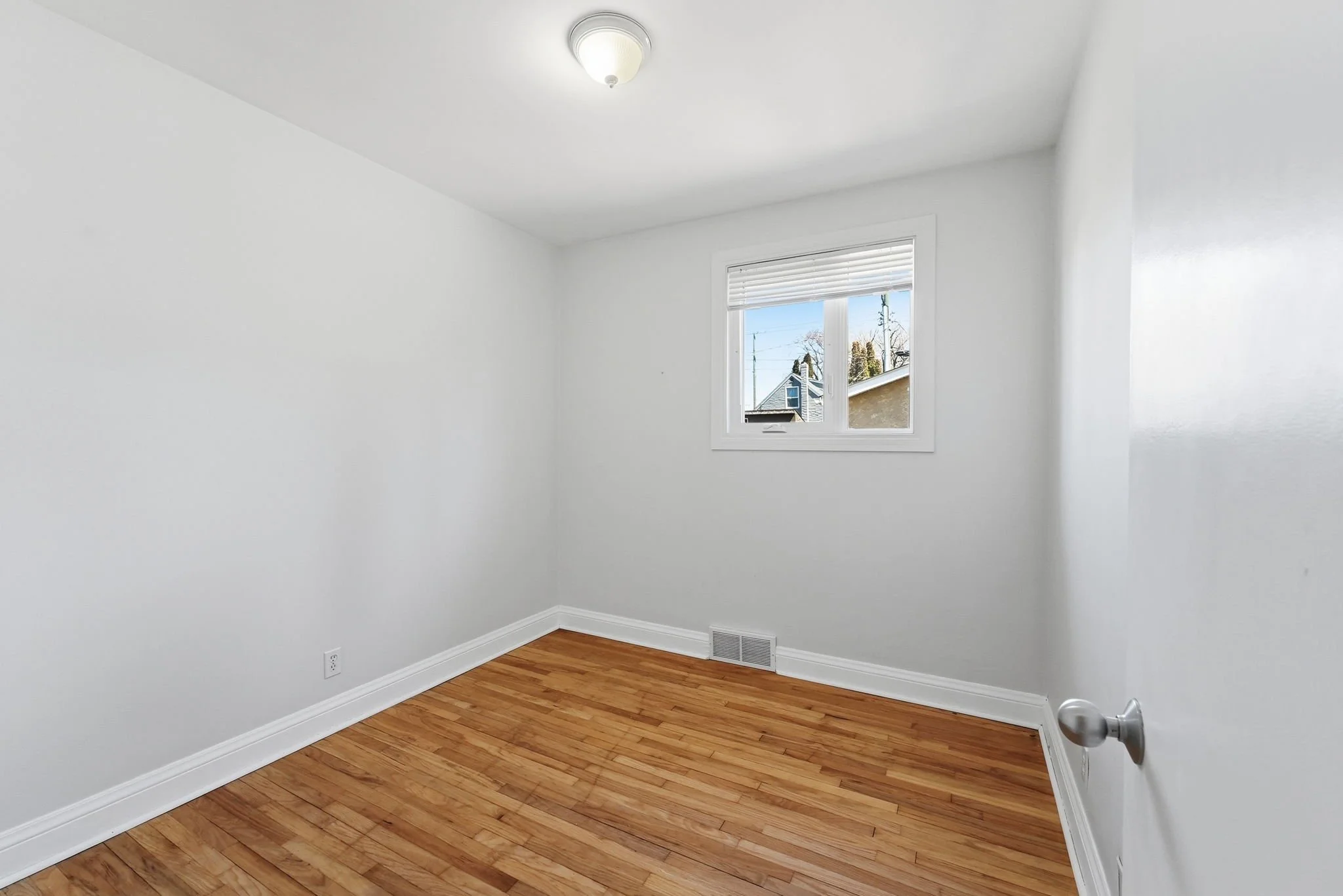 15-web-or-mls-DSC05196.jpg