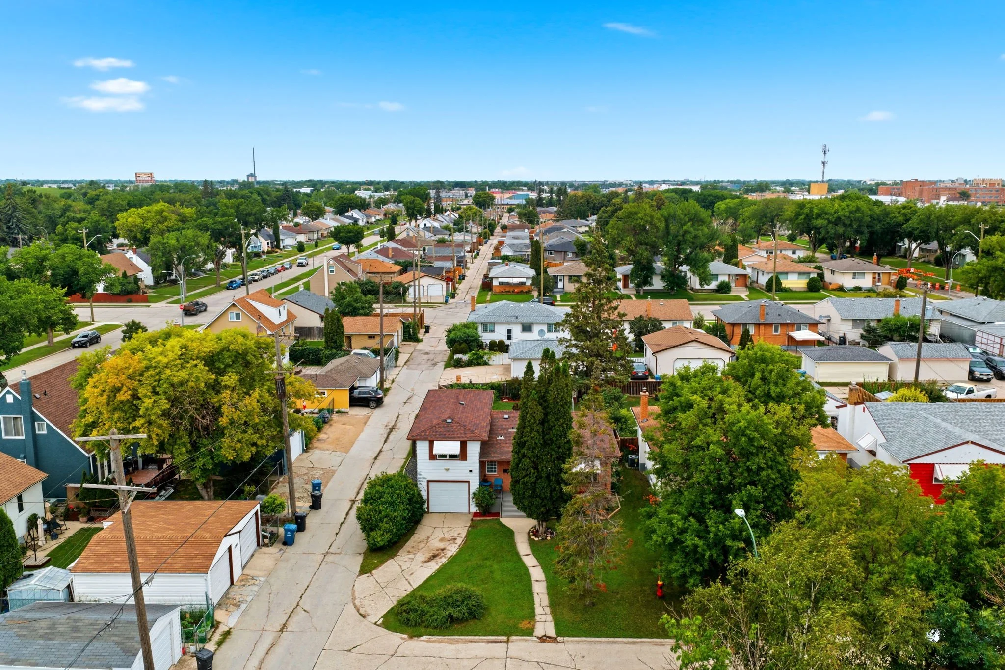 26-web-or-mls-1146_Clifton_Place_Winnipeg_026.jpg