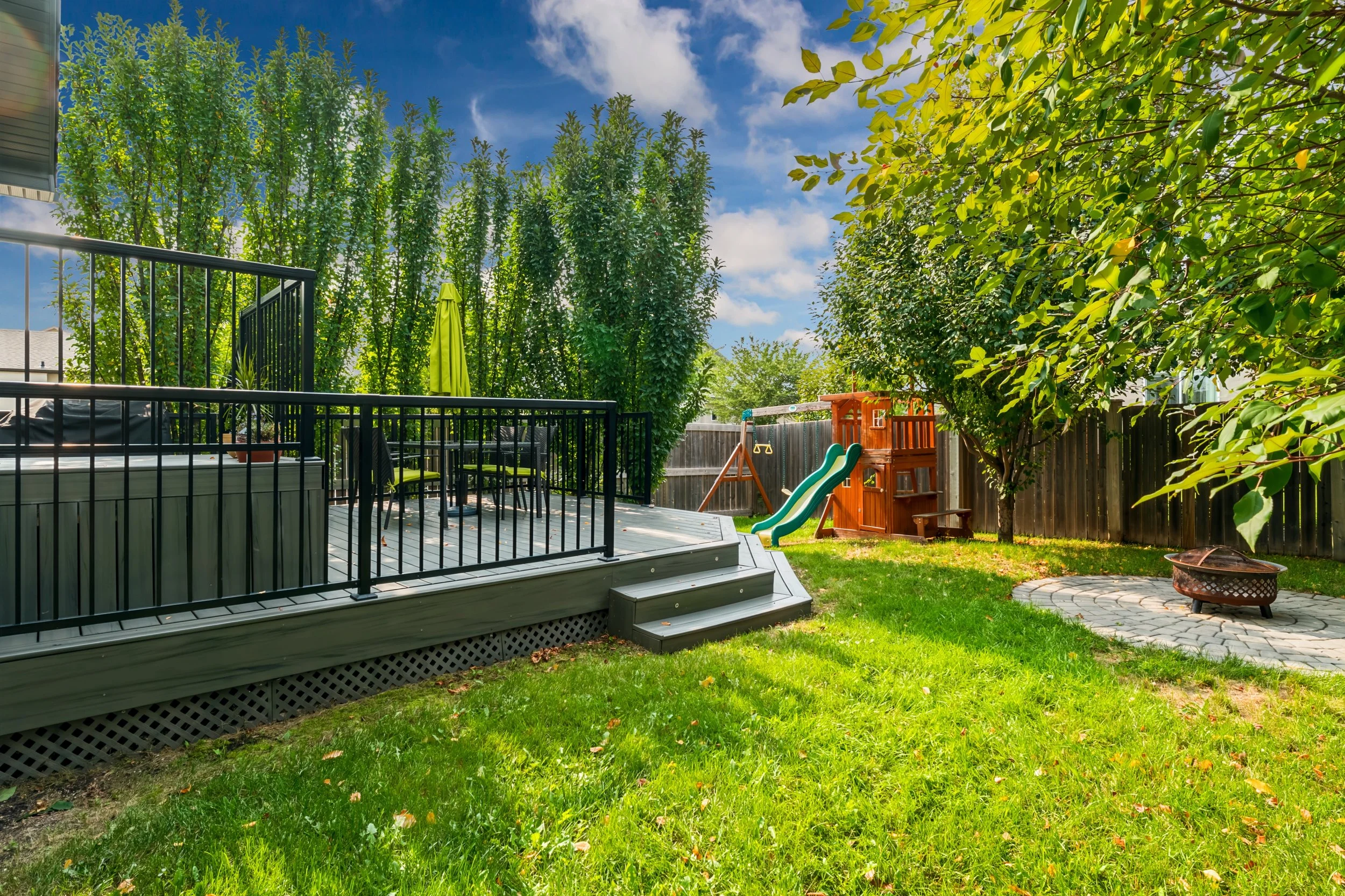 3 Blumm Crescent