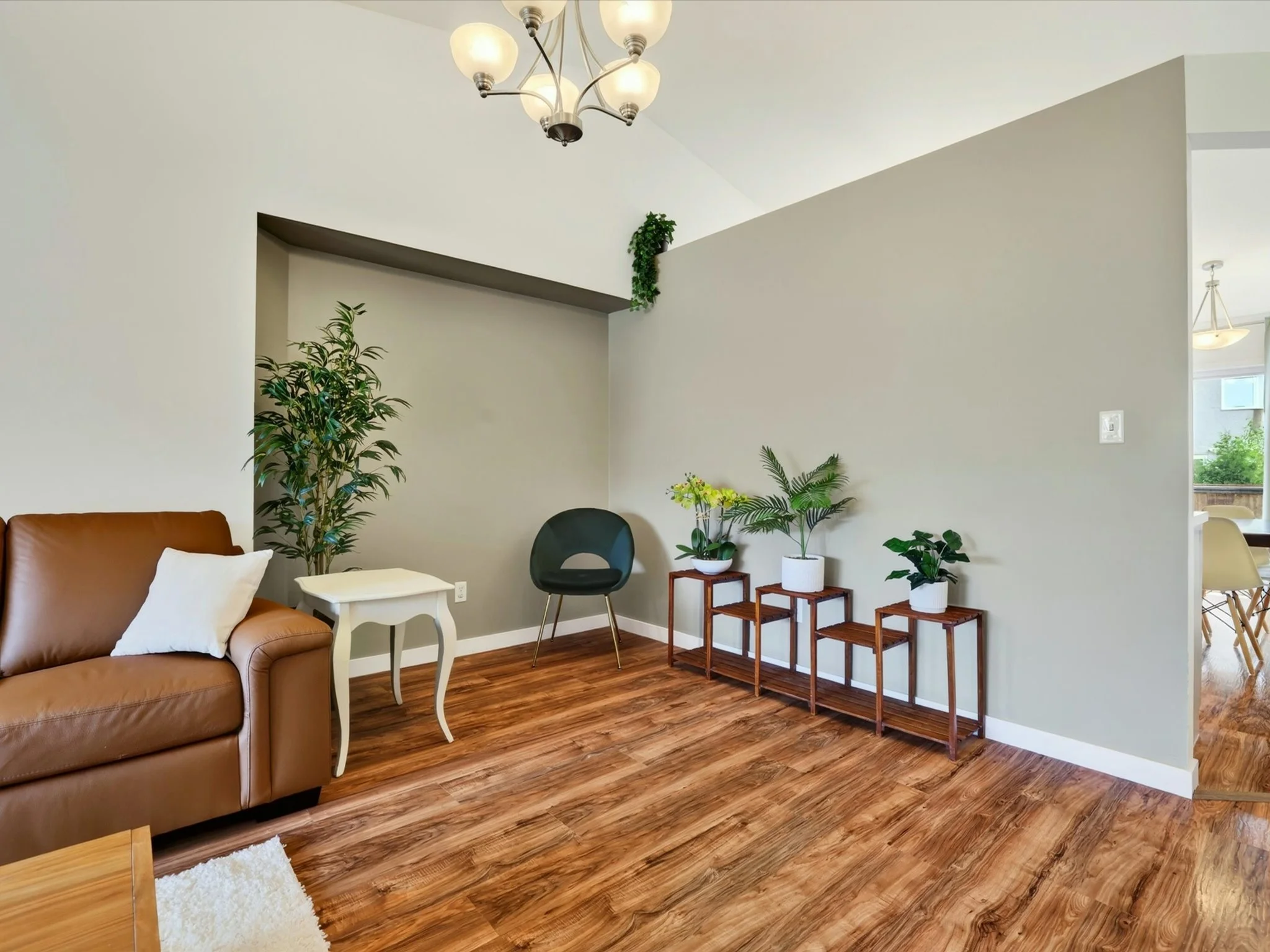 16-87 Bill Larkin Ln - 15.jpg