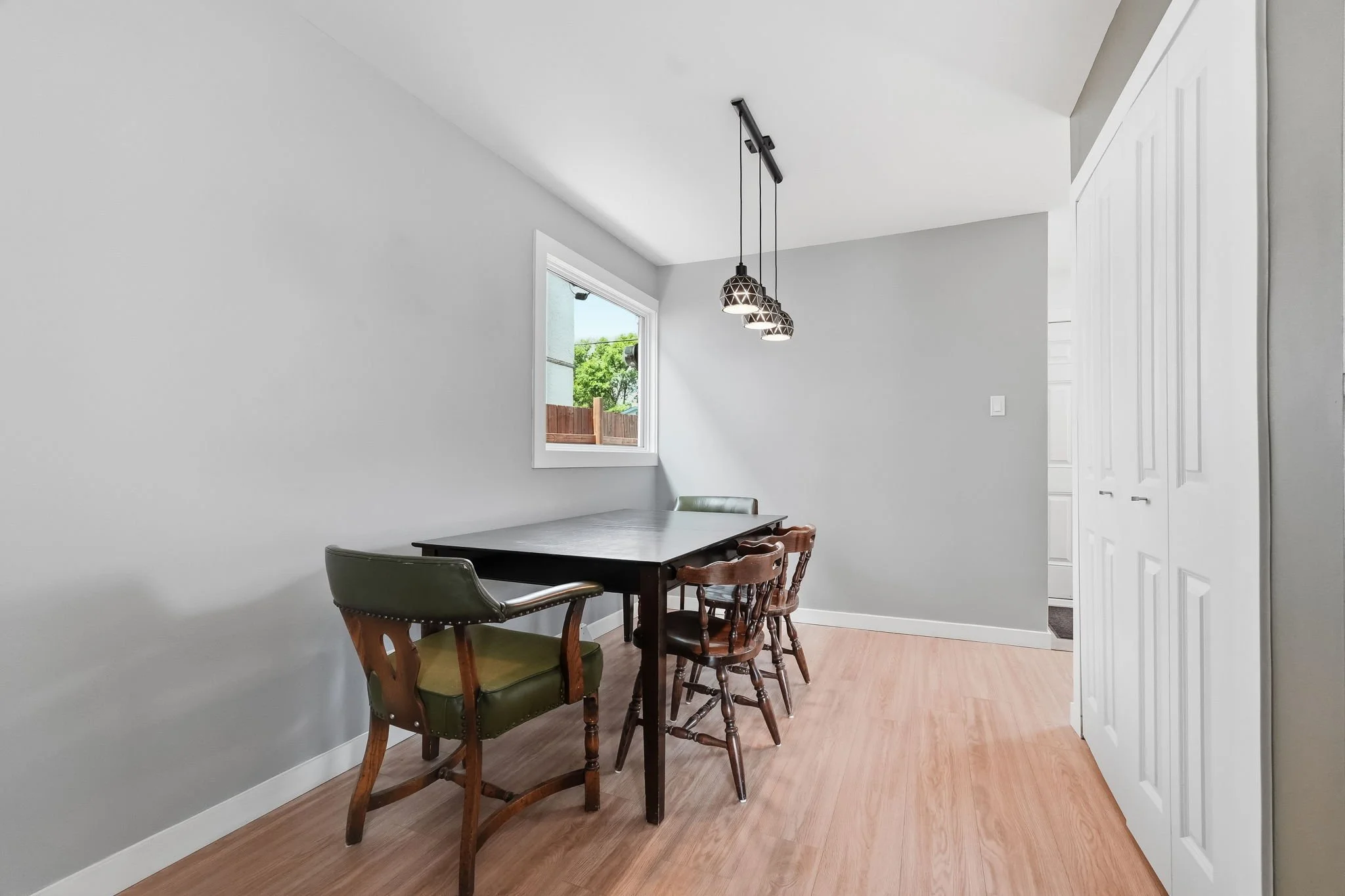 8-web-or-mls-A7406549.jpg
