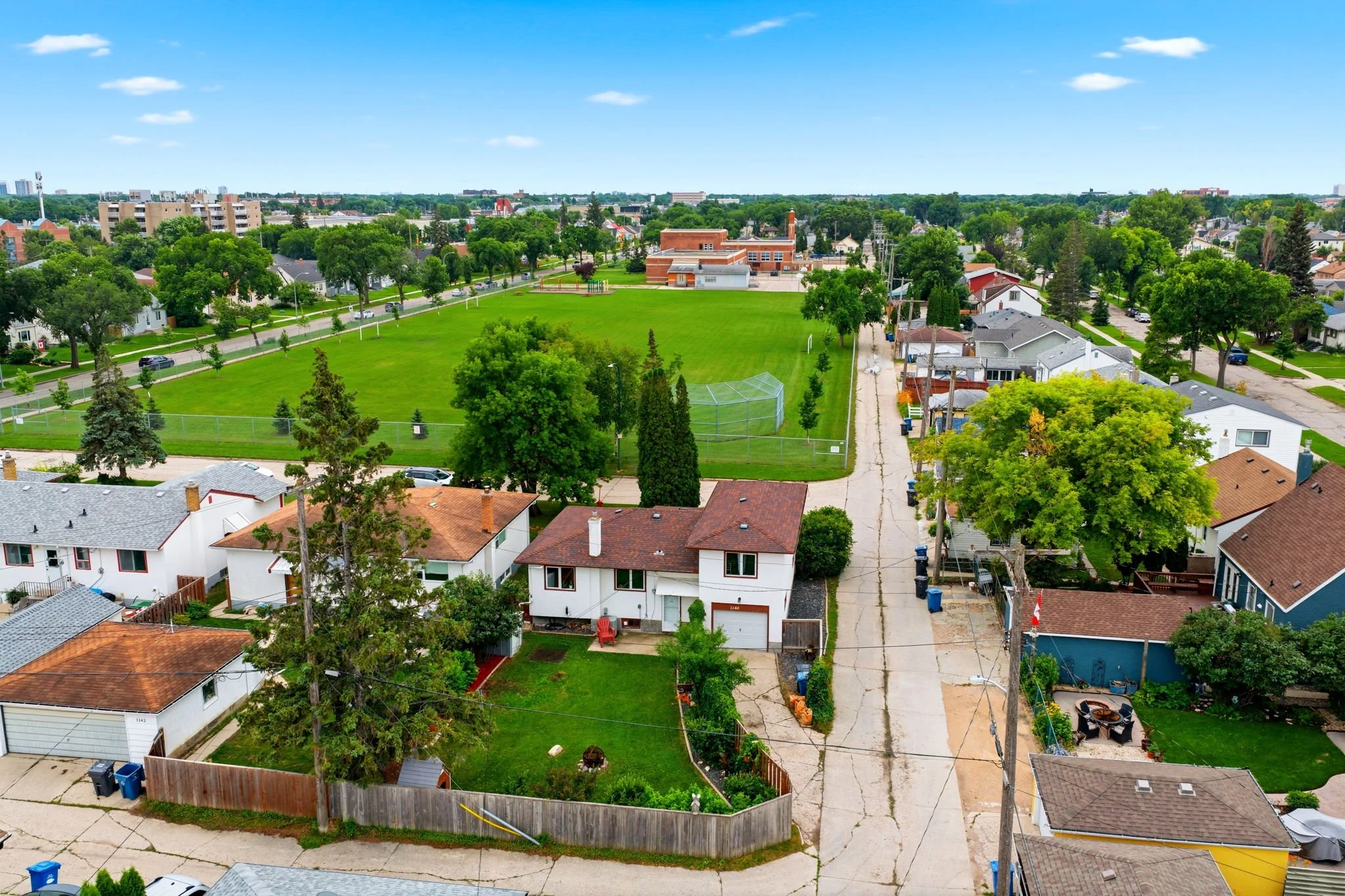 27-web-or-mls-1146_Clifton_Place_Winnipeg_027.jpg