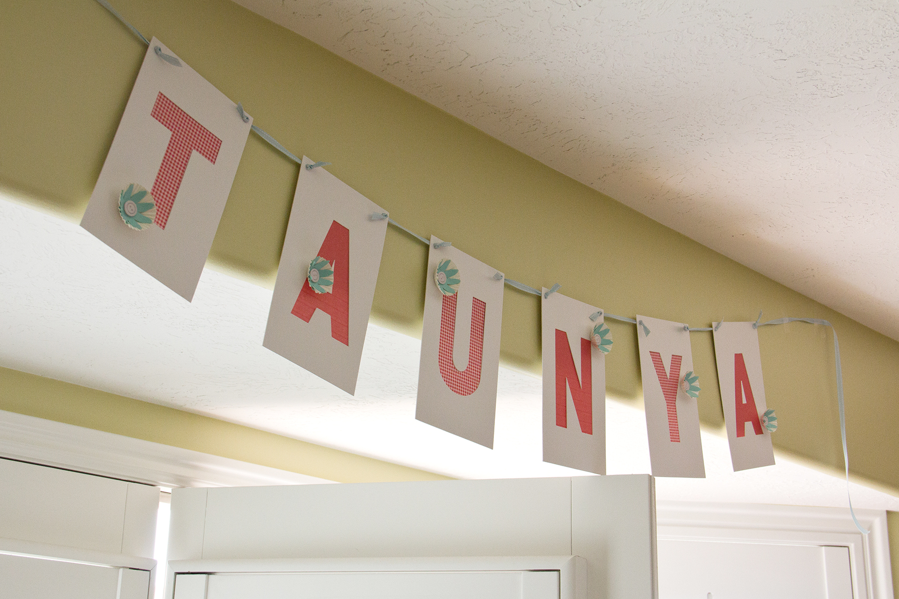Another Taunya banner for decor