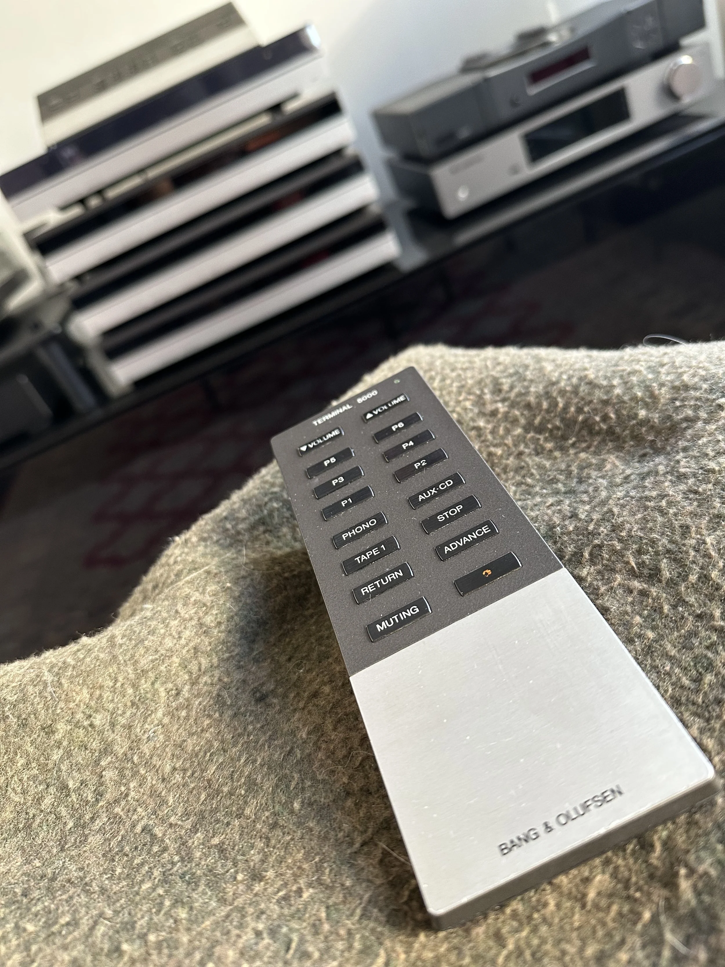 Side Project: Restoring a B&amp;O Terminal 5000 for my 1985 stereo 